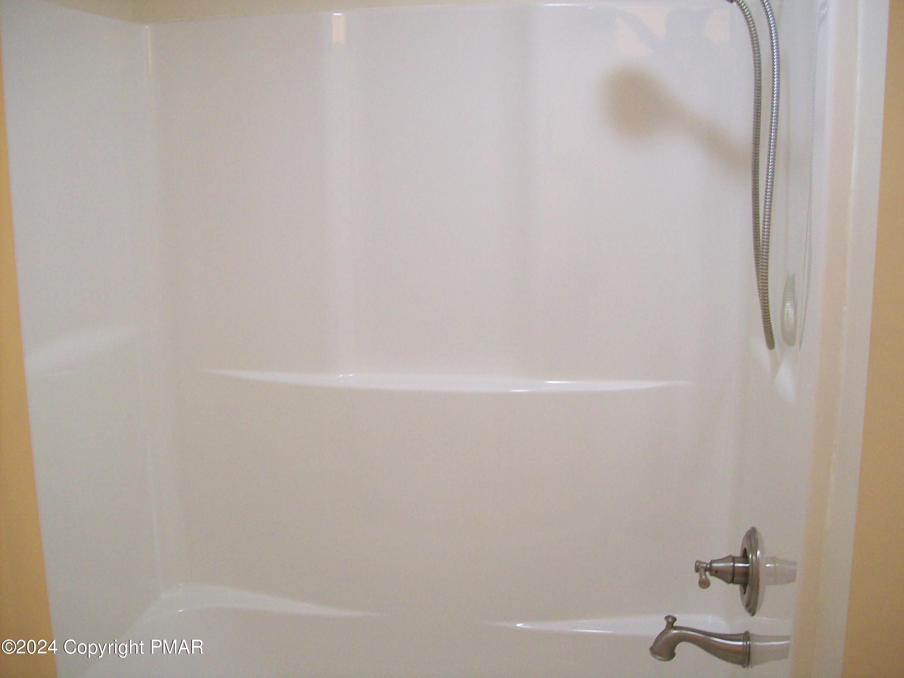 5239 Goldenrod Avenue Property Photo 10