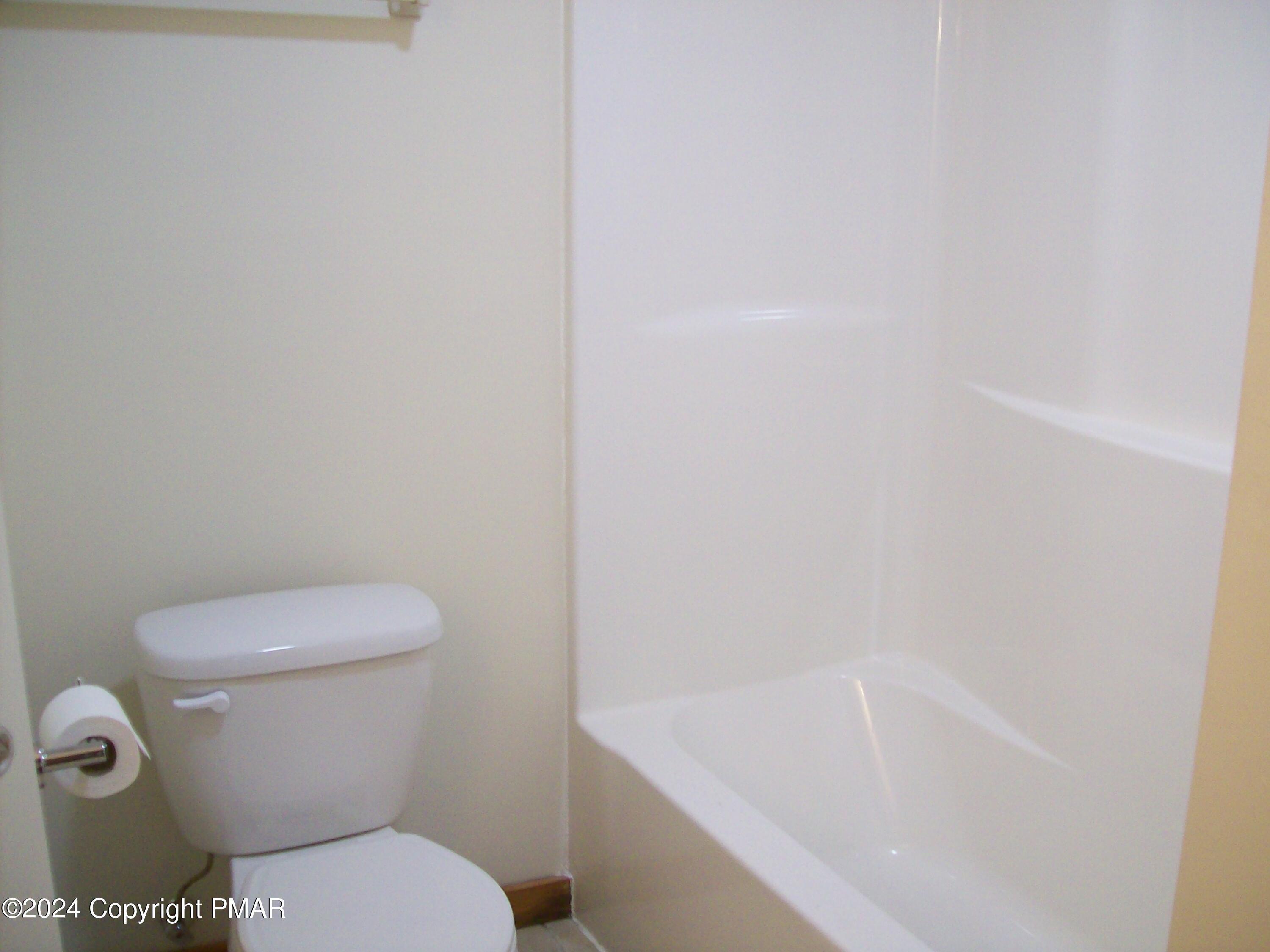 5239 Goldenrod Avenue Property Photo 12
