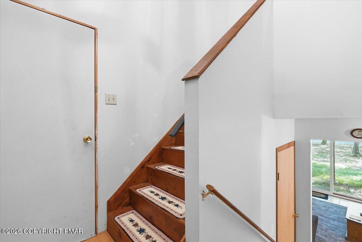 43 Wolf Drive Property Photo 4