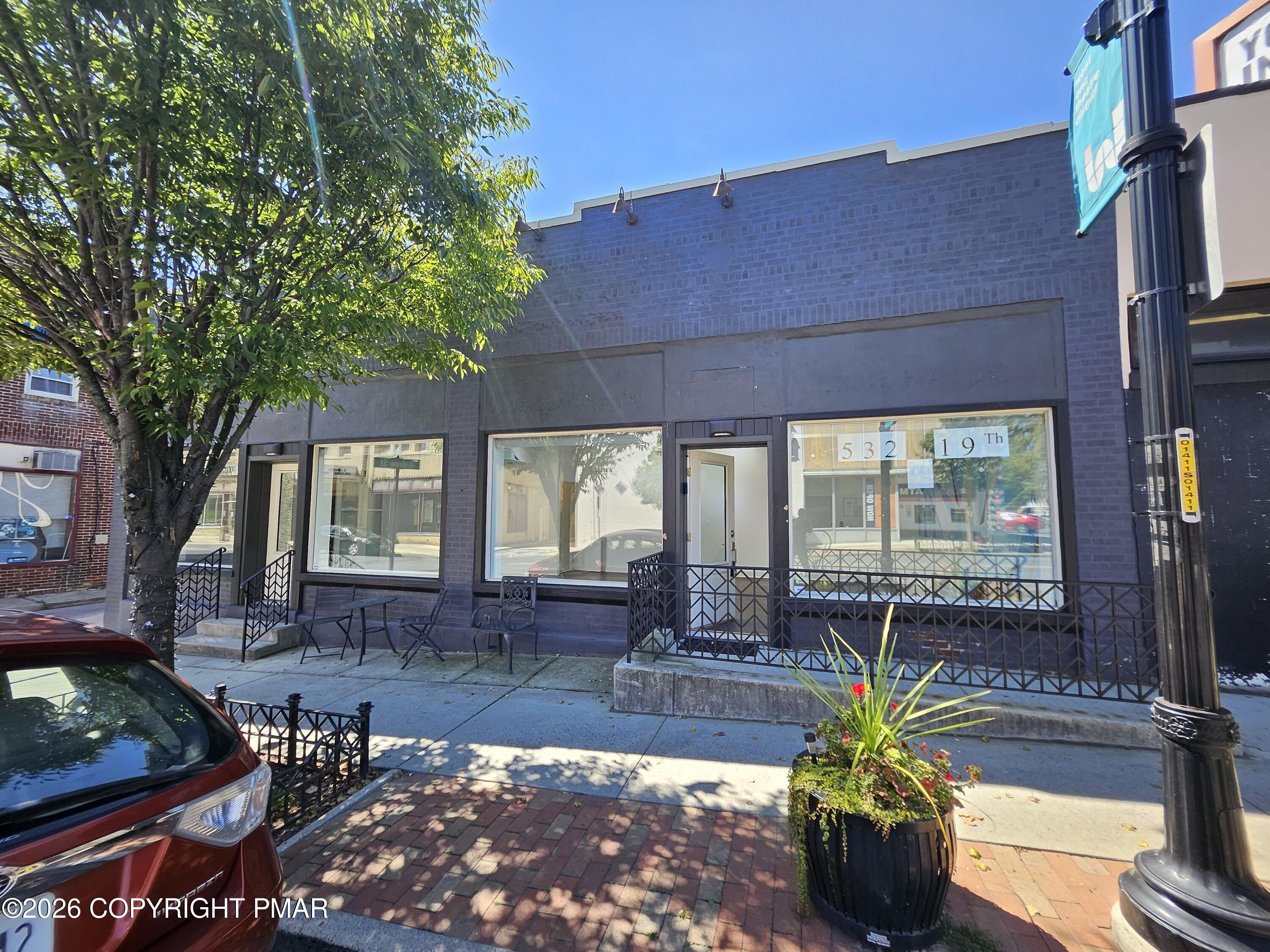 532 N 19 Street Property Photo 1