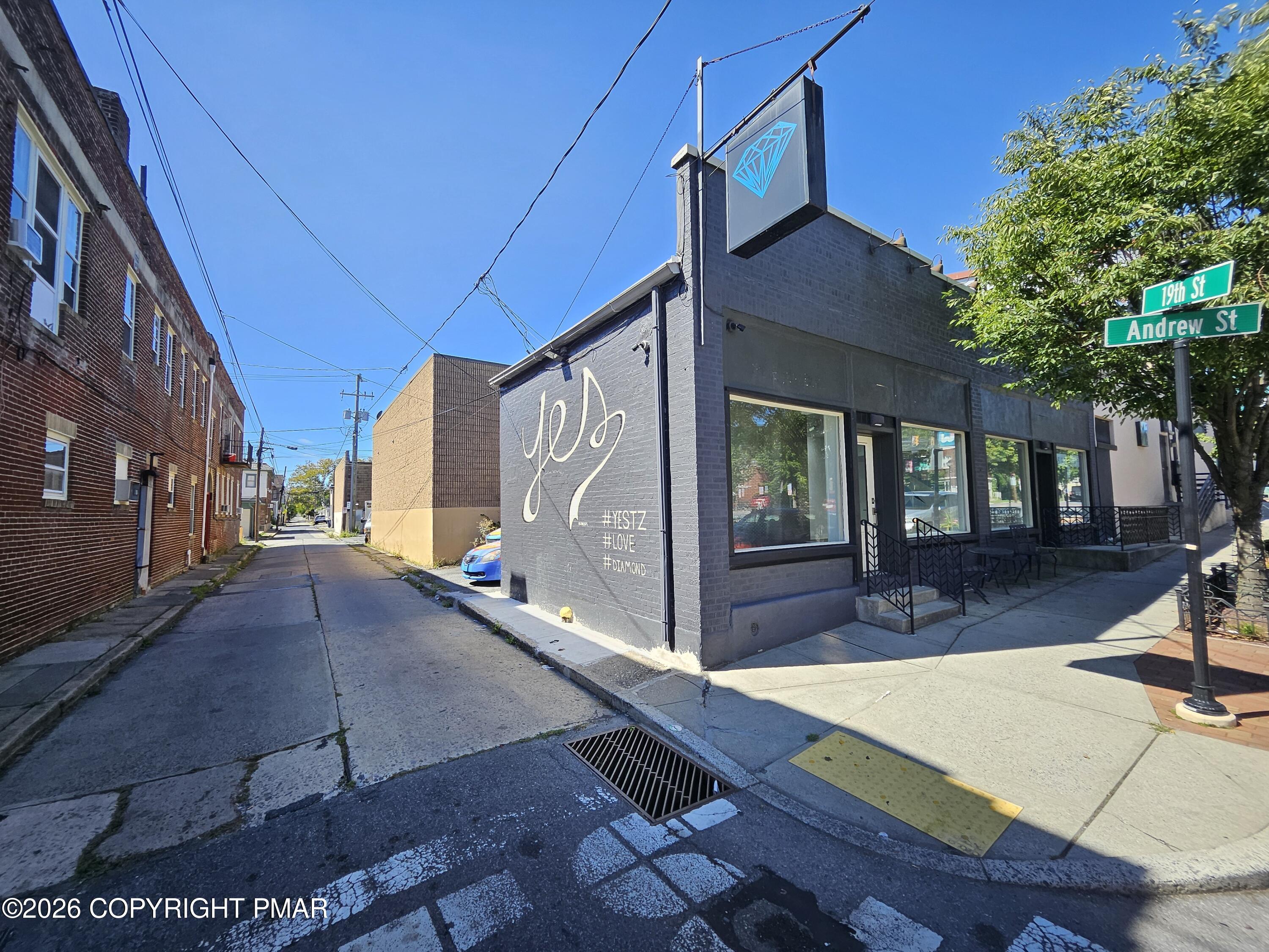 532 N 19 Street Property Photo 5