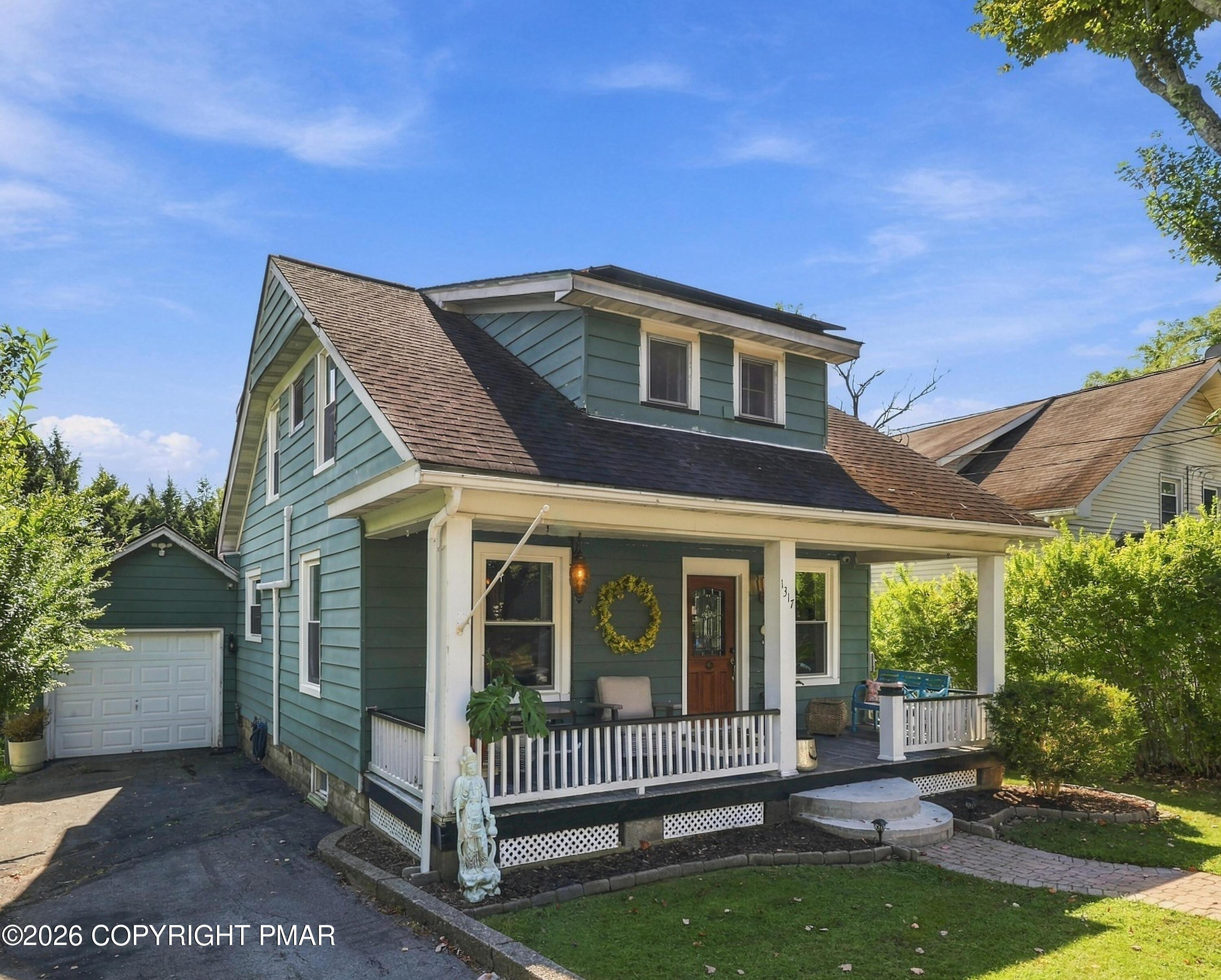 1317 Coolbaugh Street Property Photo 1