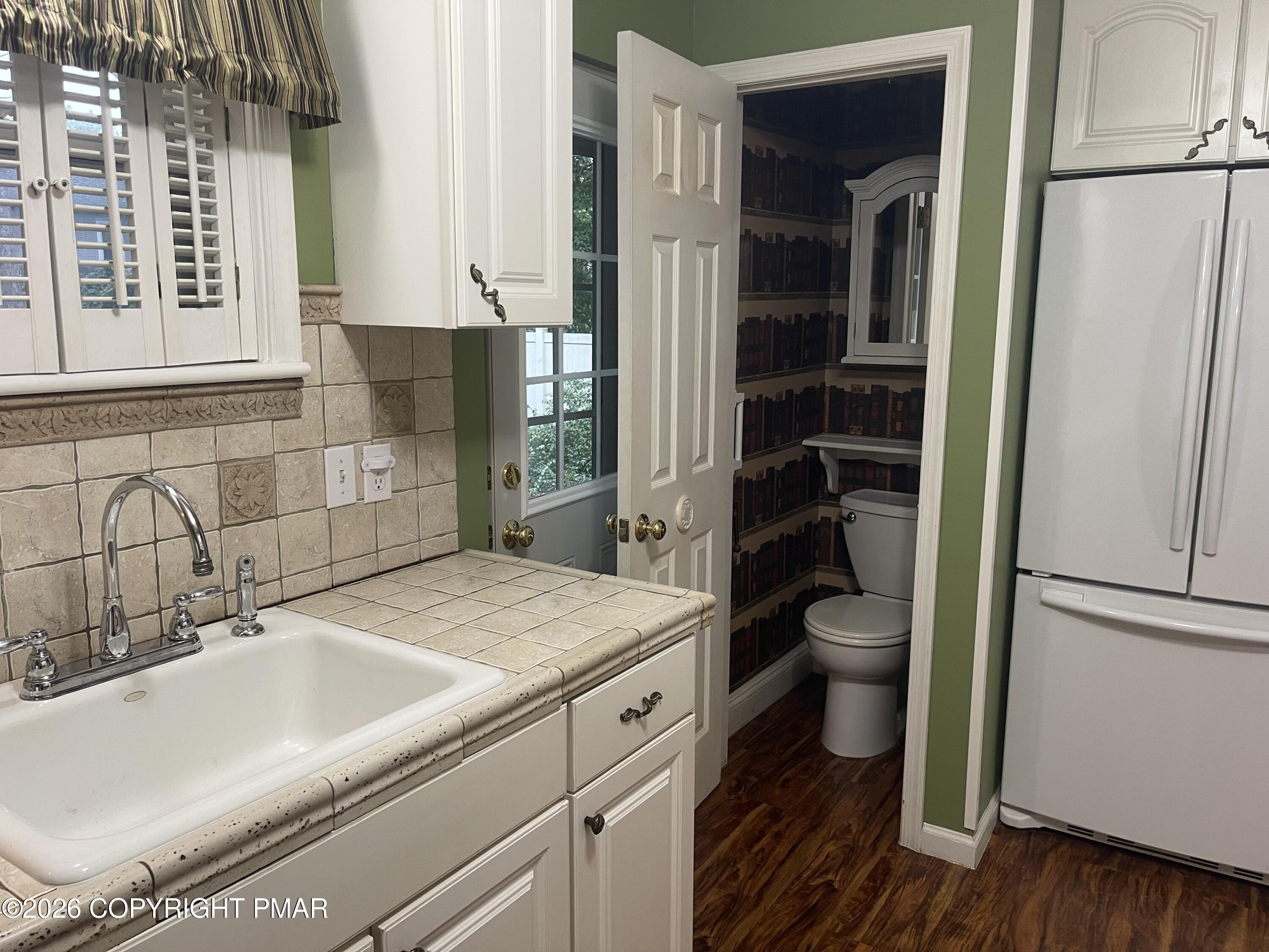 877 Scott Street Property Photo 14