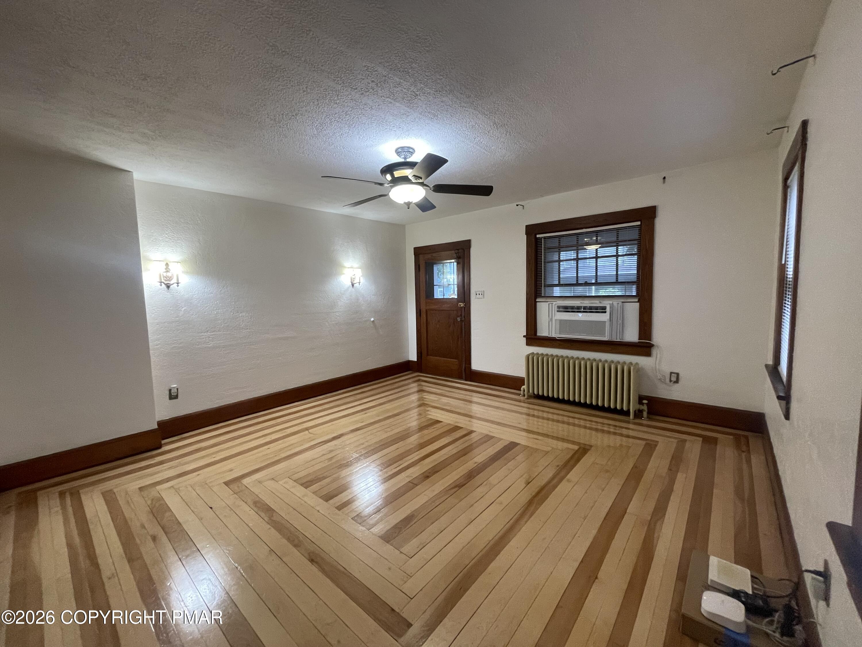 877 Scott Street Property Photo 20
