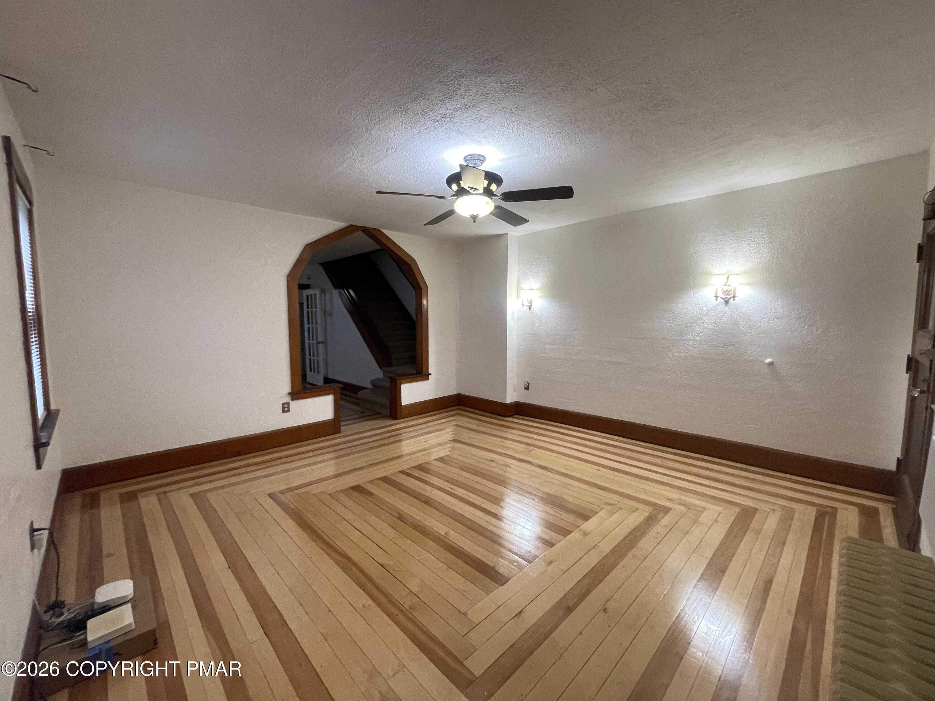 877 Scott Street Property Photo 21