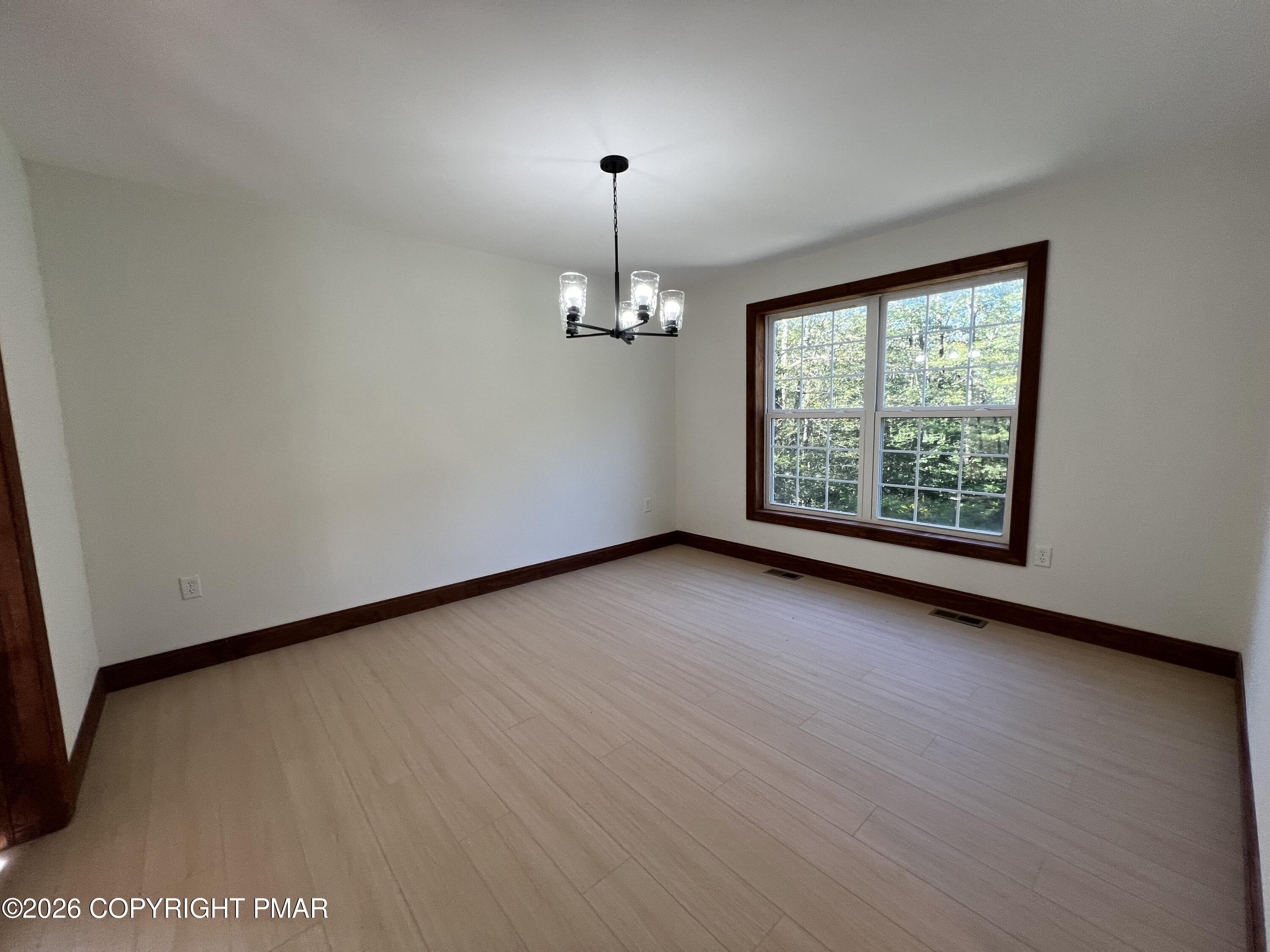 129 Doria Drive Property Photo 14