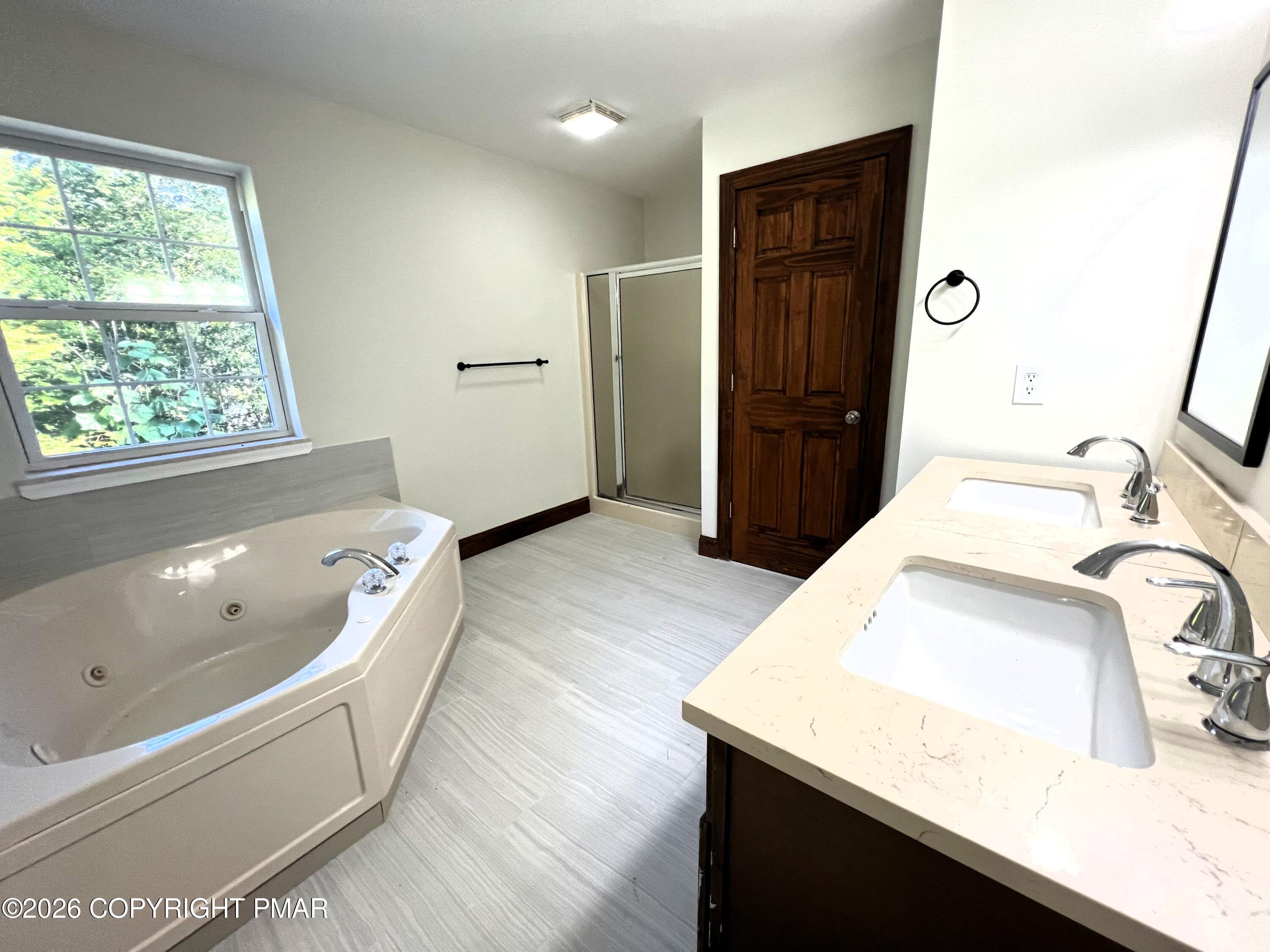 129 Doria Drive Property Photo 24
