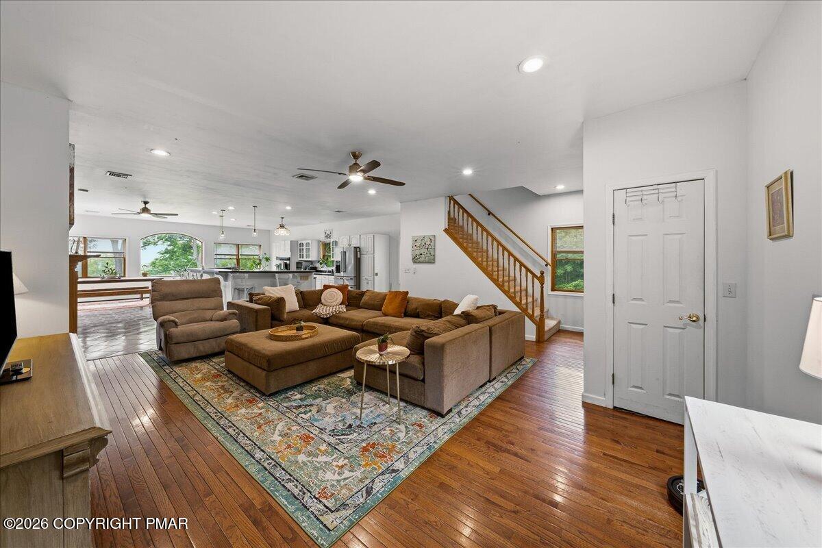 3381 Turkey Hill Road Property Photo 4