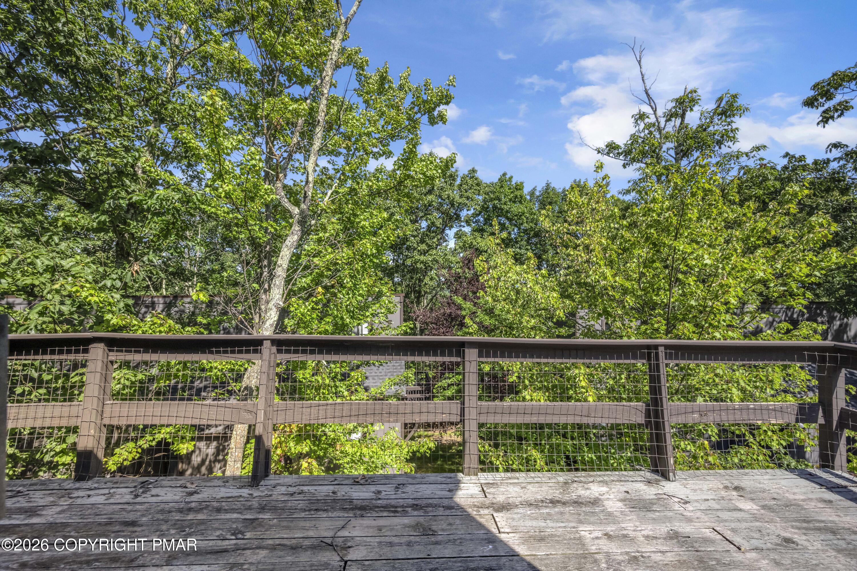 89 Cross Country Lane Property Photo 11