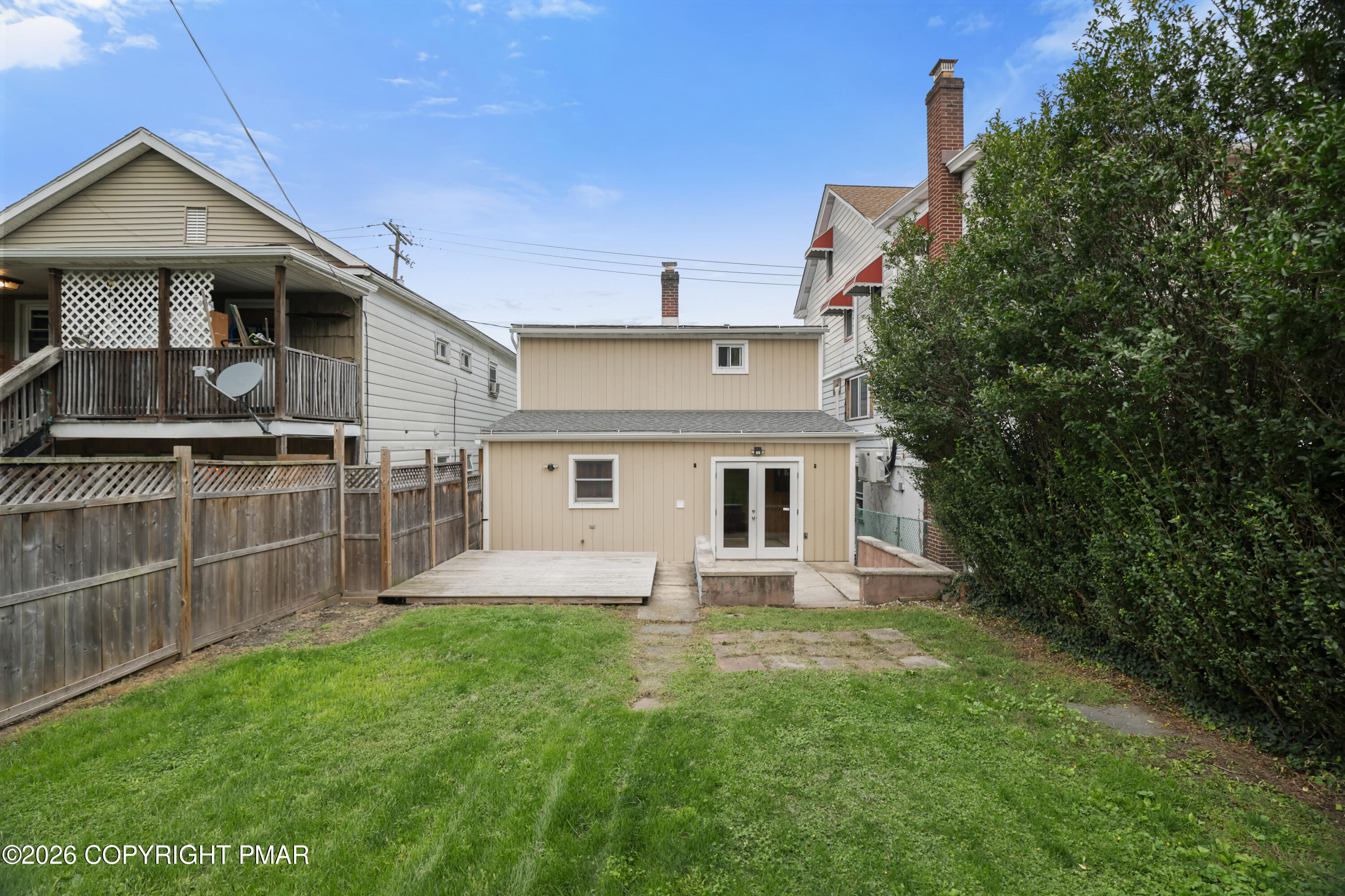337 W Catawissa Street Property Photo 2