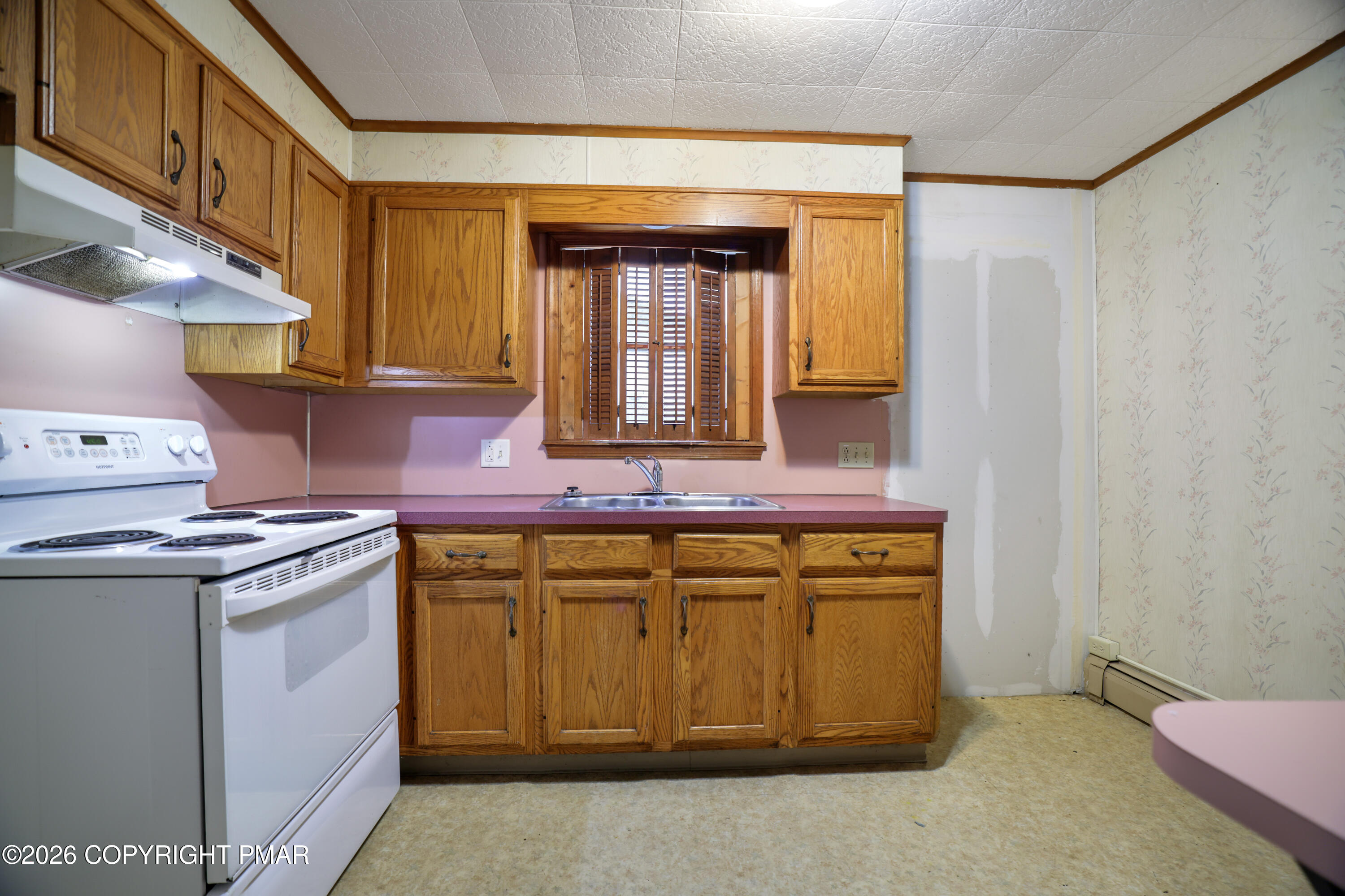 337 W Catawissa Street Property Photo 8