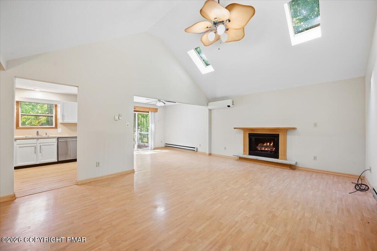 1216 Hunters Woods Drive Property Photo 16