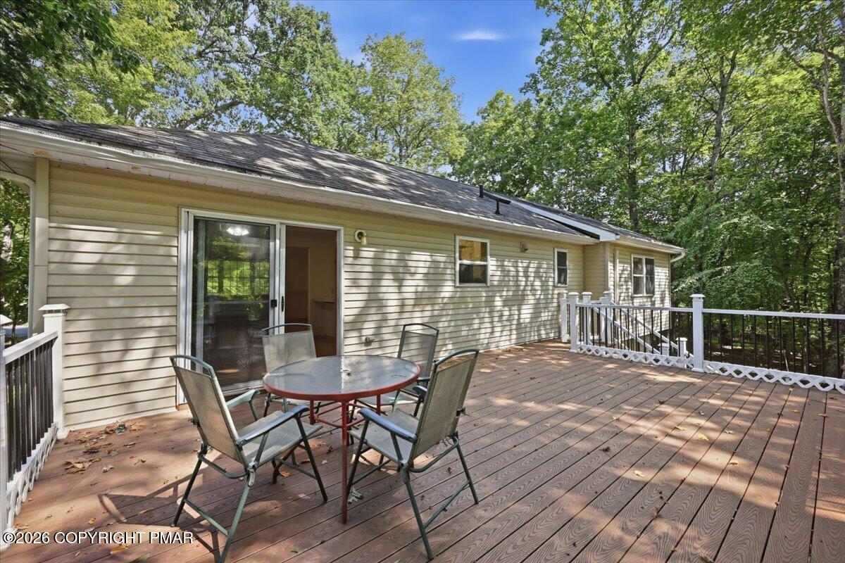 1216 Hunters Woods Drive Property Photo 26