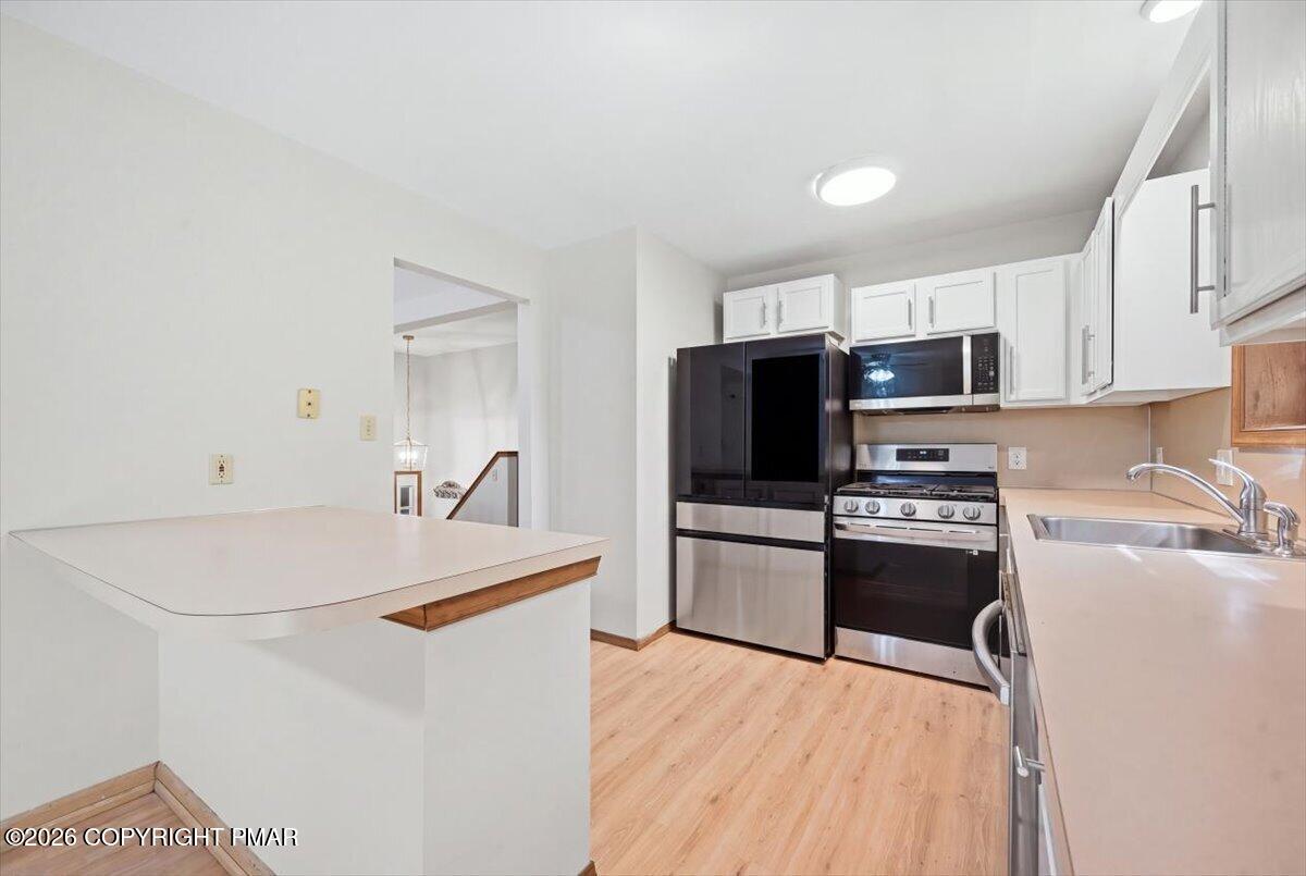 1216 Hunters Woods Drive Property Photo 32