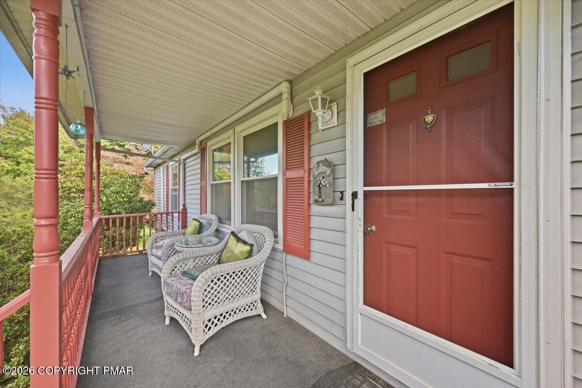 74 Swiss View Road Property Photo 3