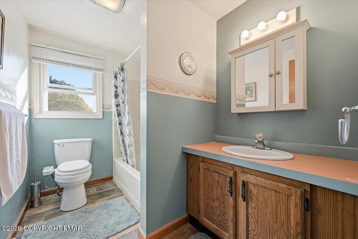 74 Swiss View Road Property Photo 37