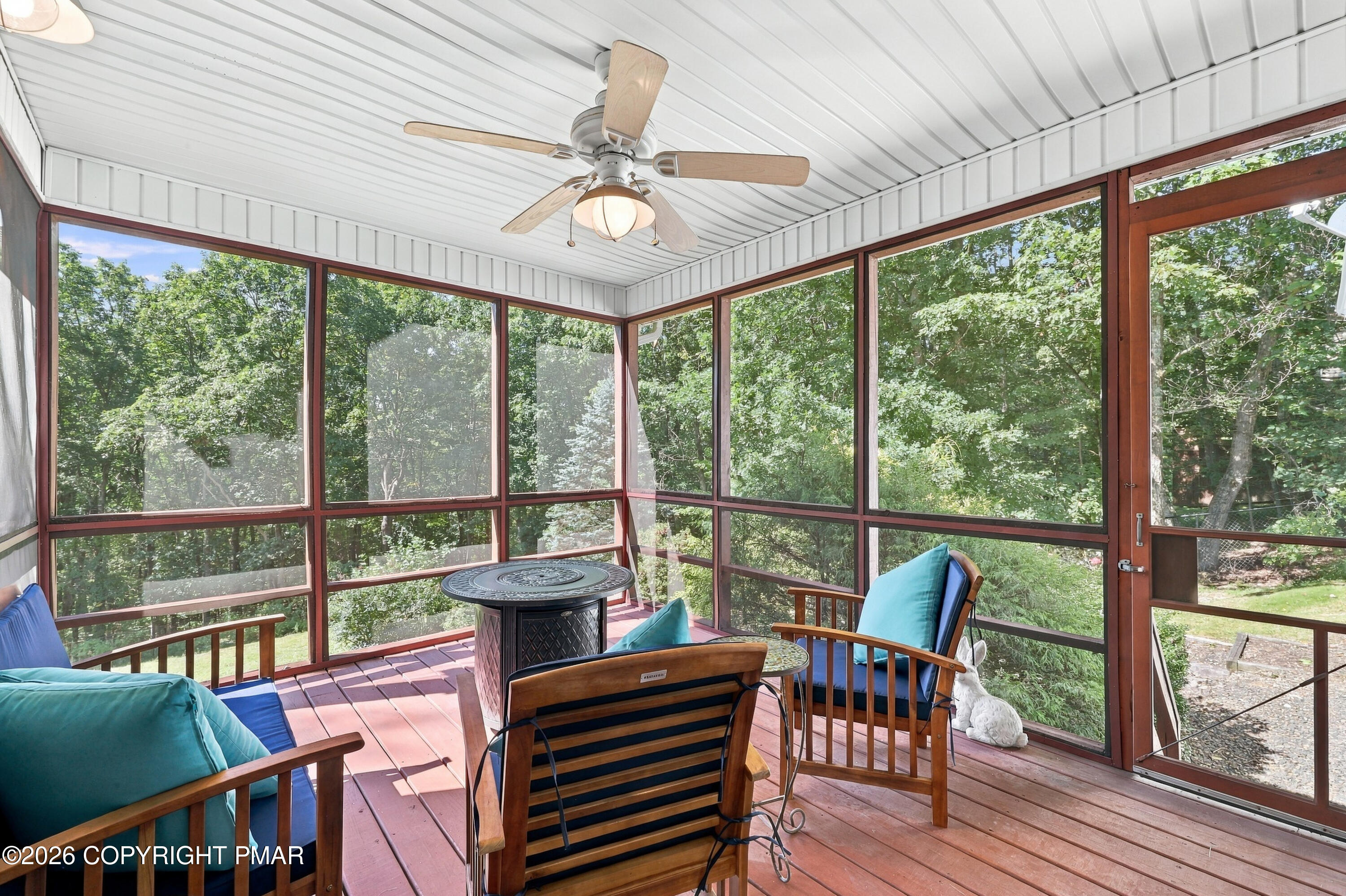 336 Sycamore Drive Property Photo 3
