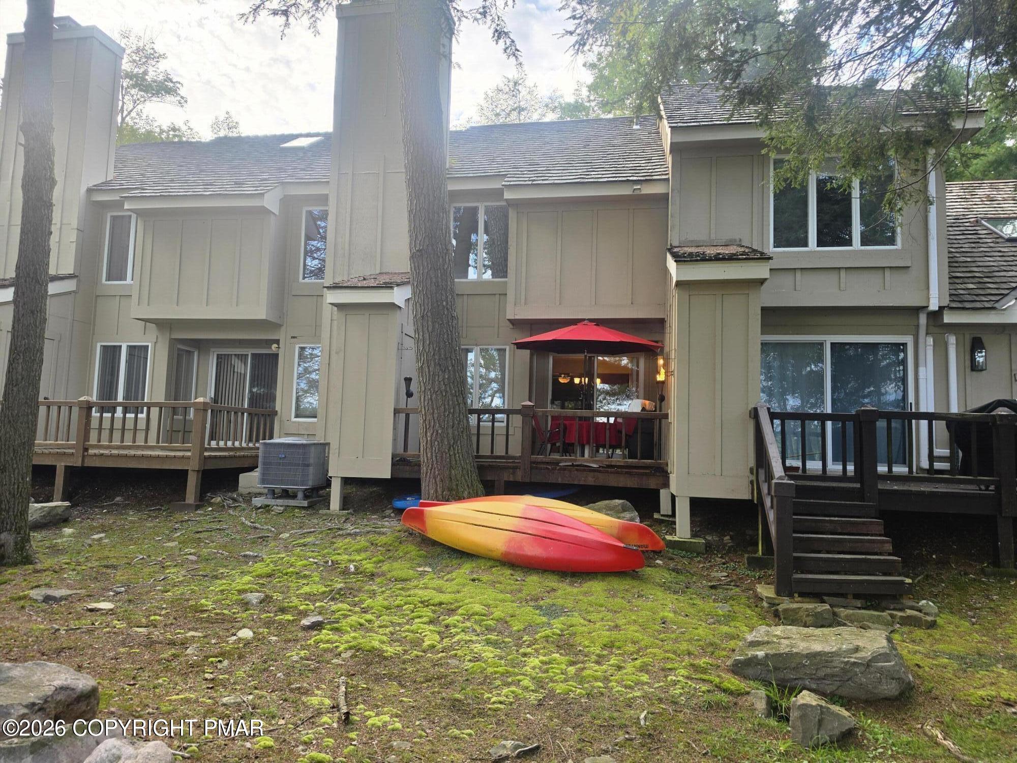 843 Crest Pines Lane Property Photo 8