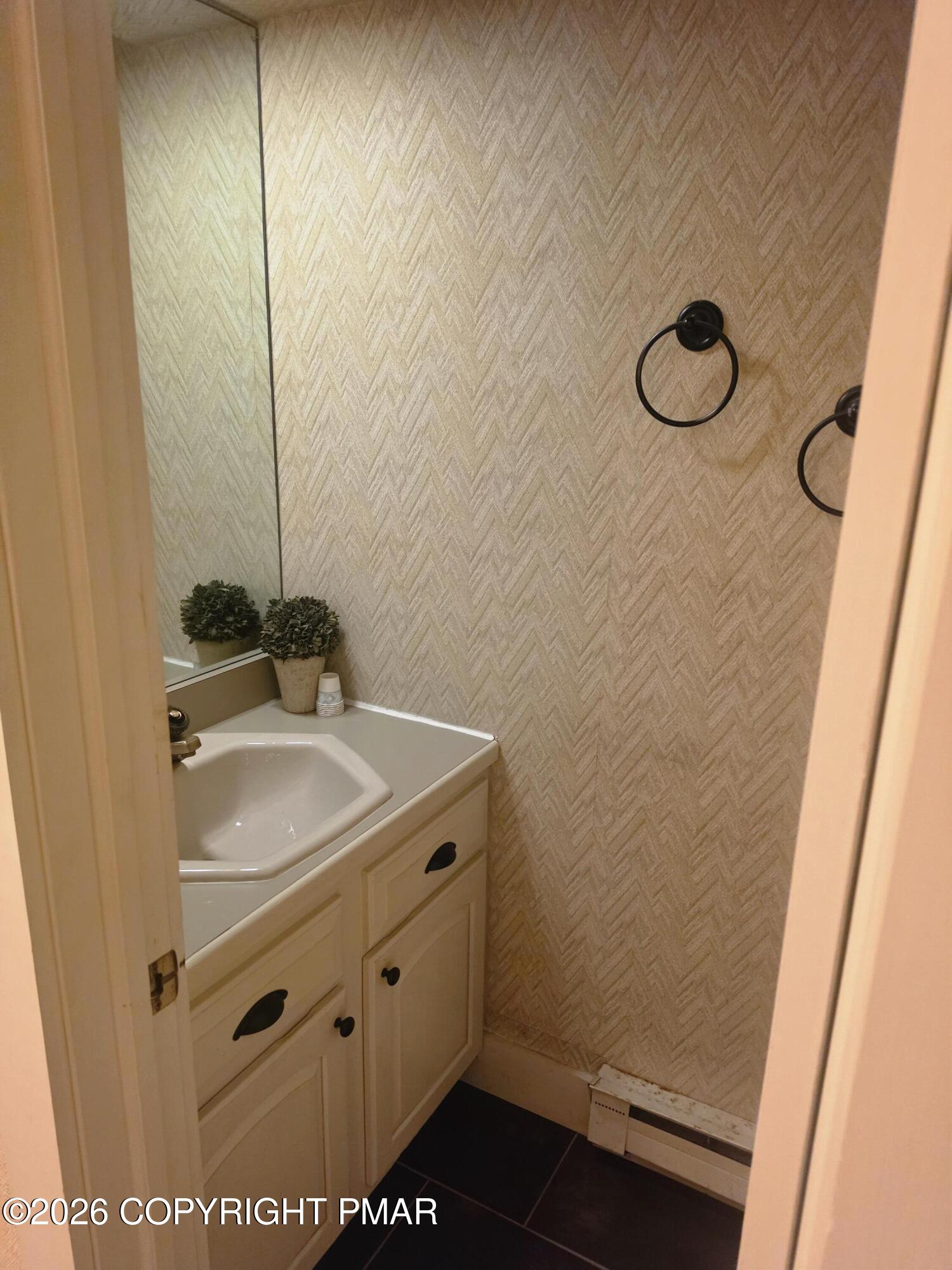 843 Crest Pines Lane Property Photo 15