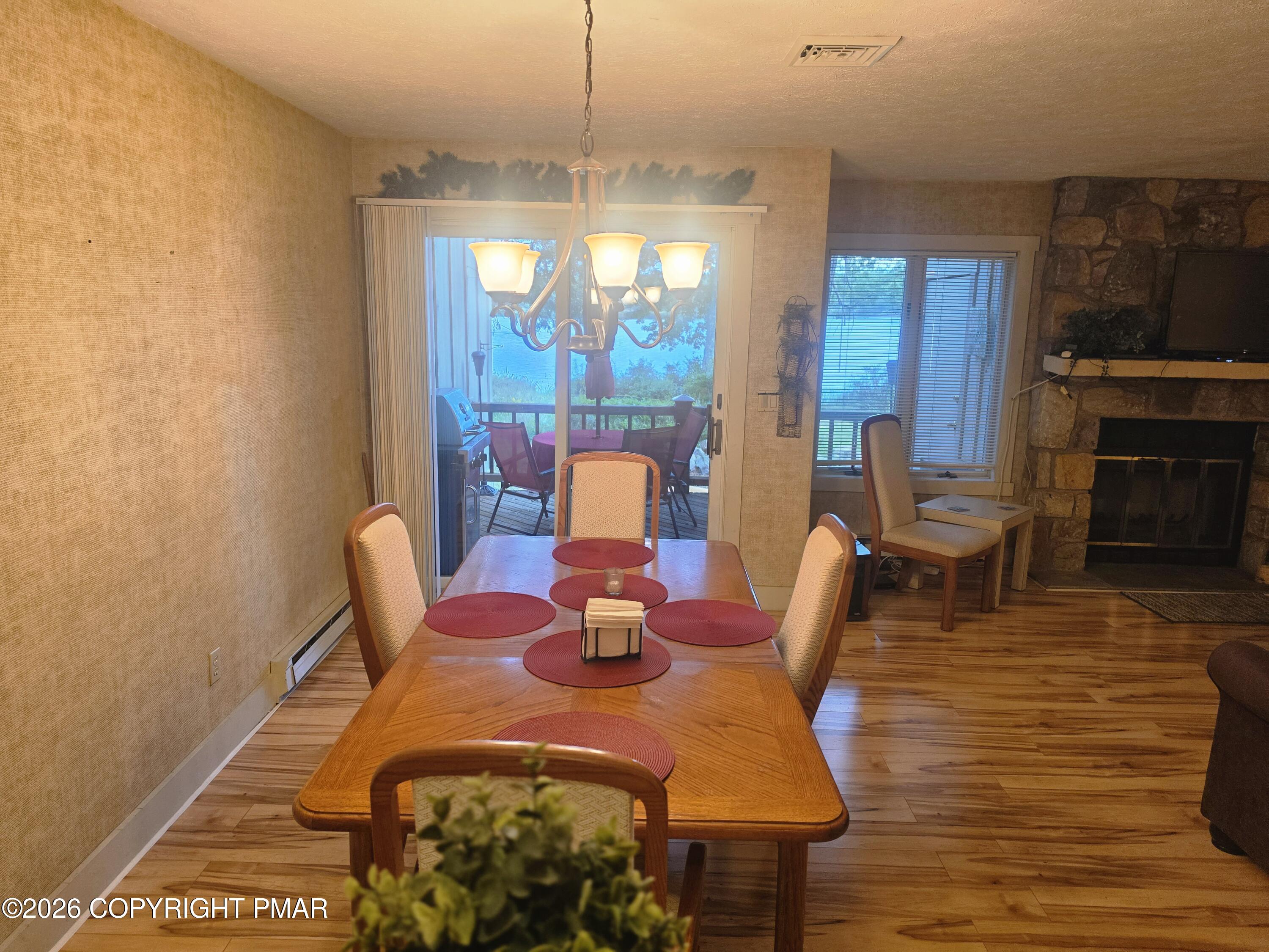 843 Crest Pines Lane Property Photo 27