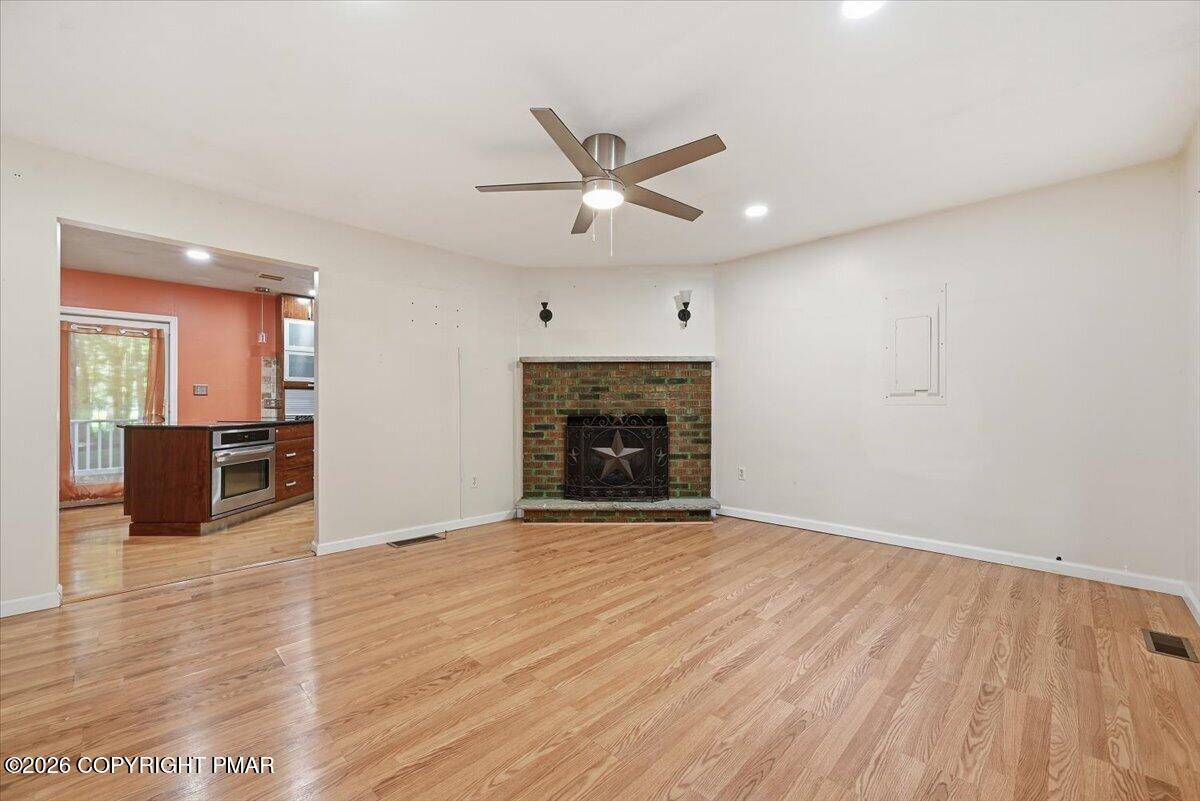 12031 Maplewood Drive Property Photo 11