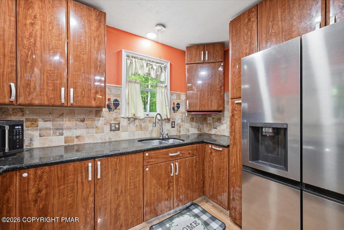 12031 Maplewood Drive Property Photo 19