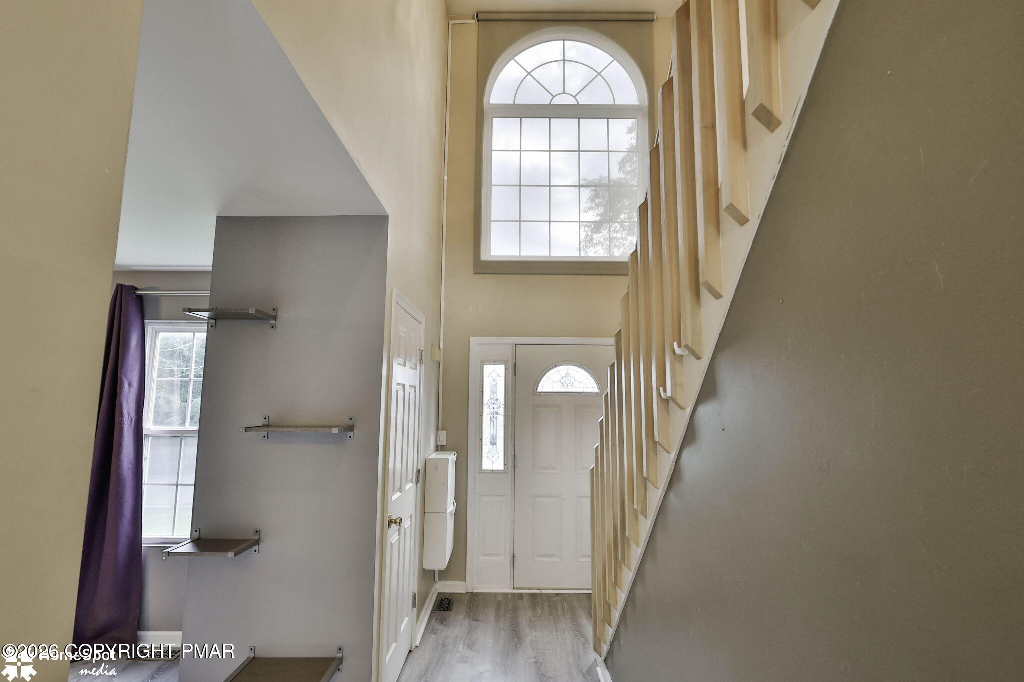 340 Avon Street Property Photo 6