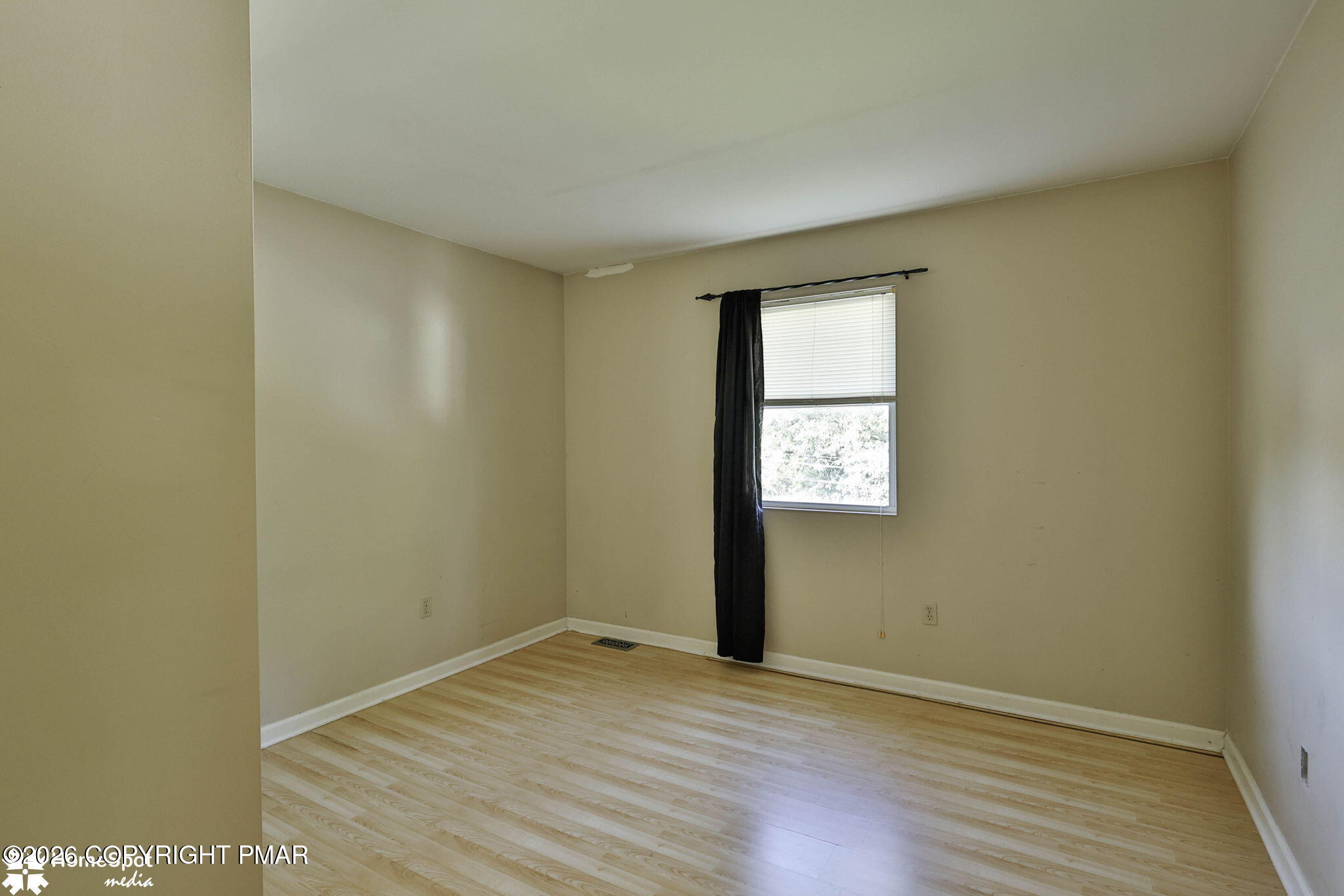 340 Avon Street Property Photo 32