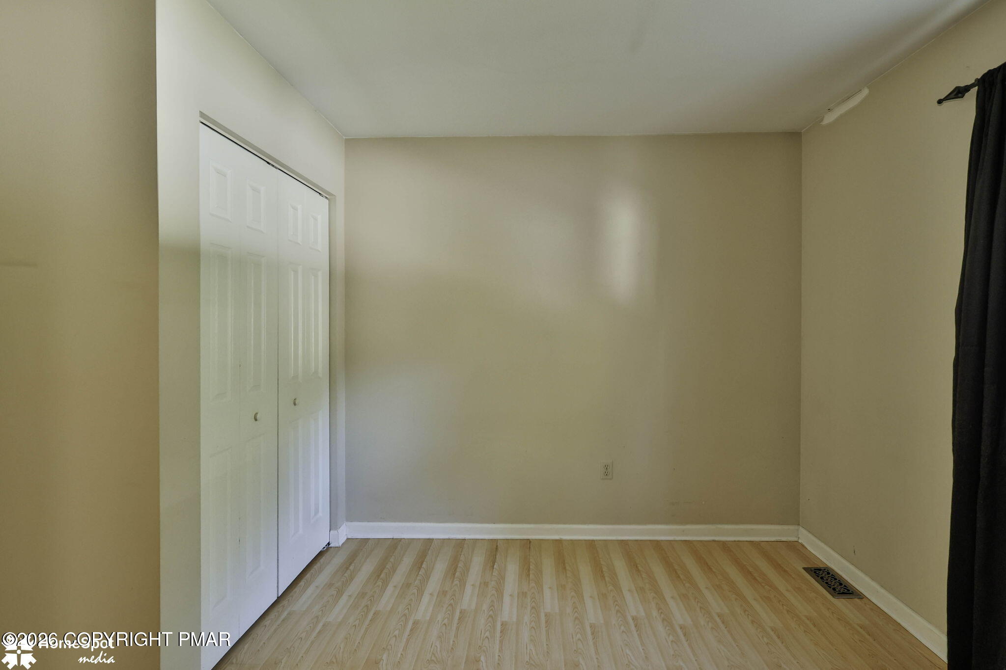 340 Avon Street Property Photo 33