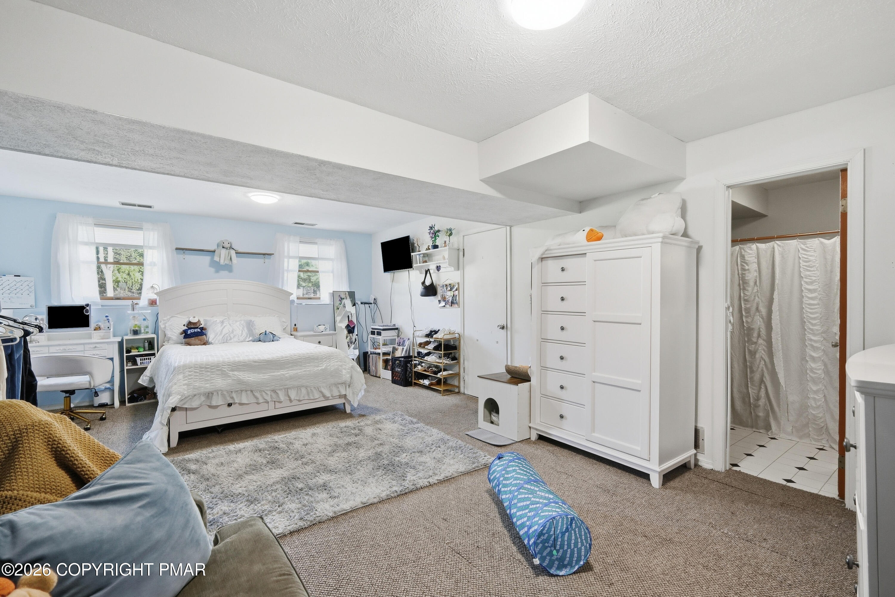 1 Colonial Drive Property Photo 29