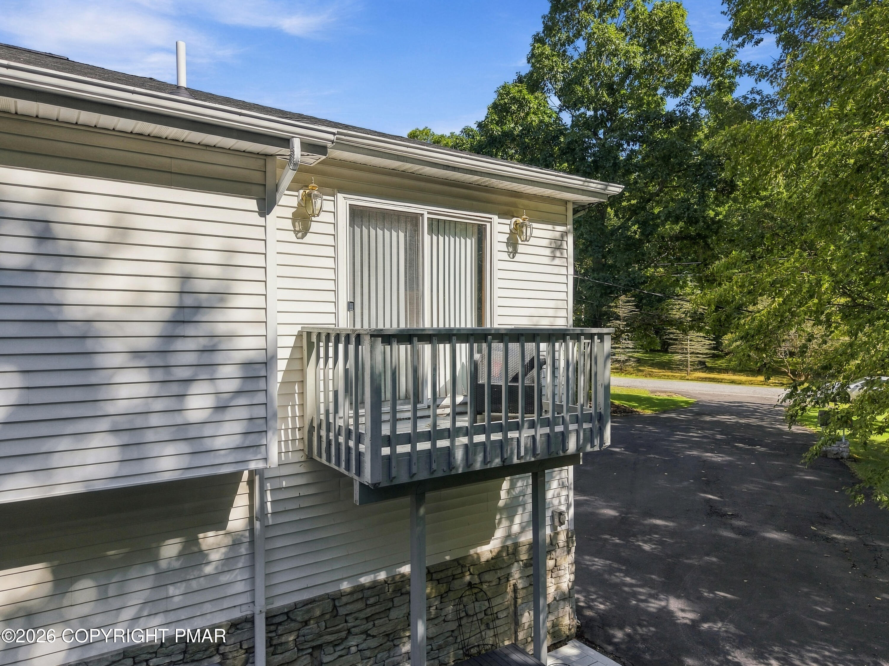 1 Colonial Drive Property Photo 32