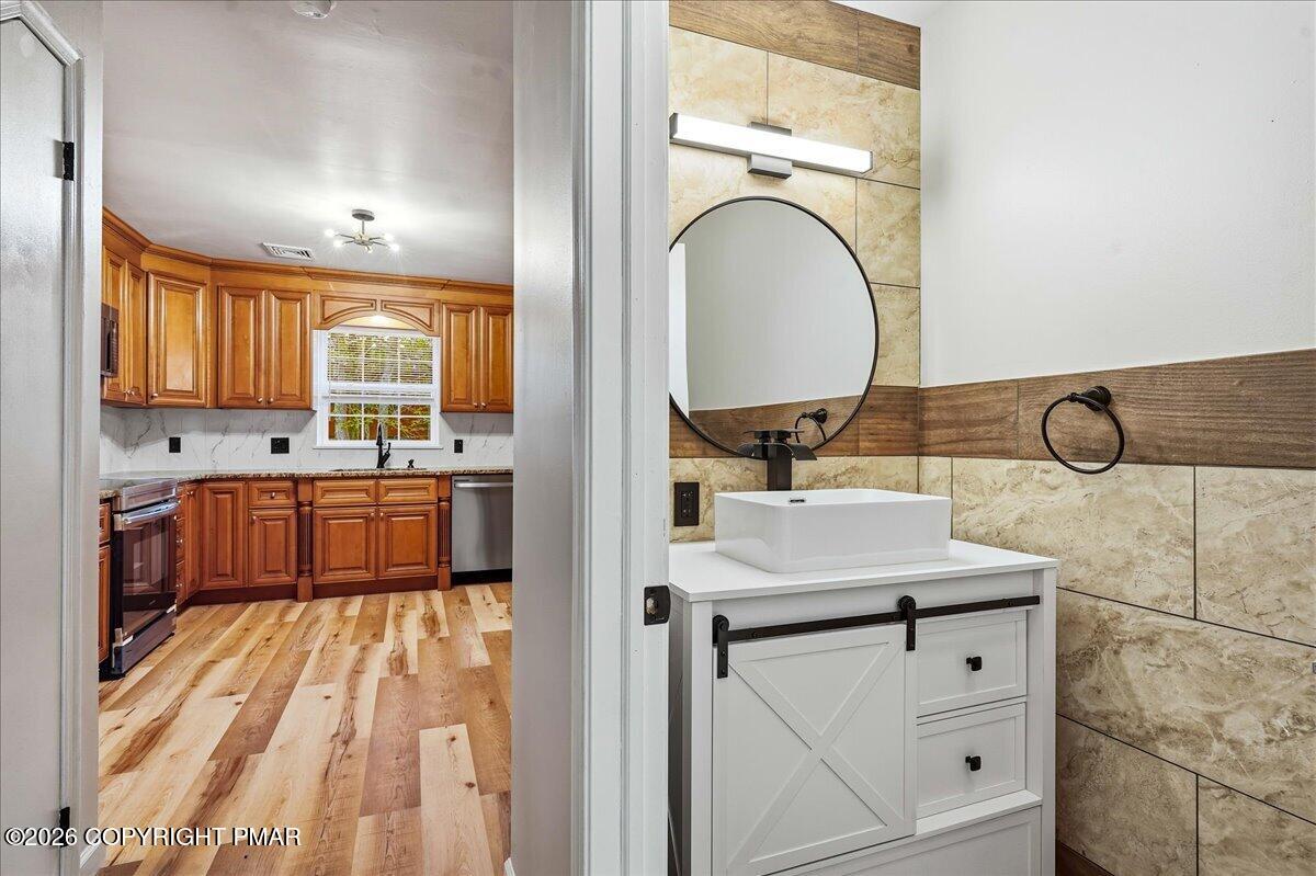 1070 Country Place Drive Property Photo 24