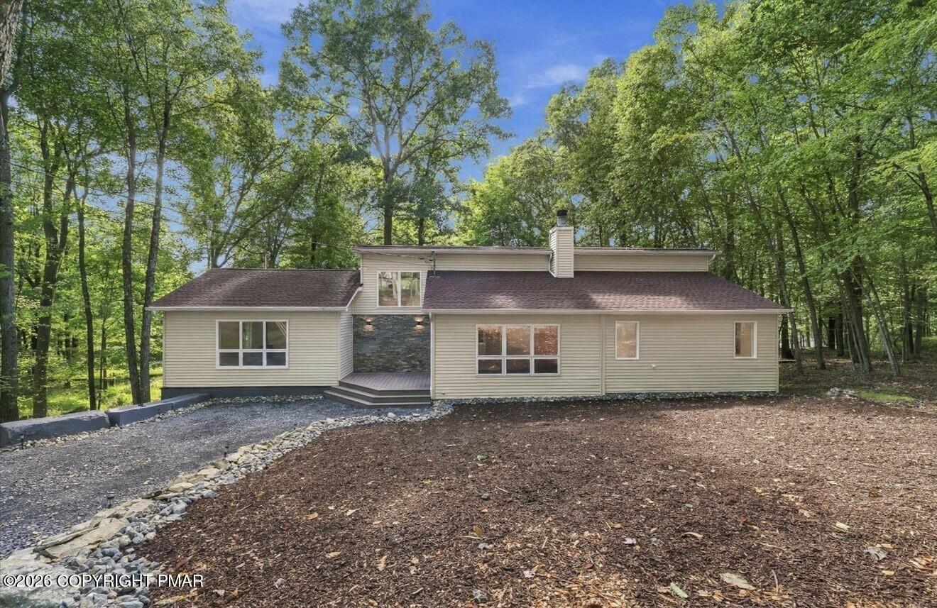 2110 Owl Pass Road Property Photo 2