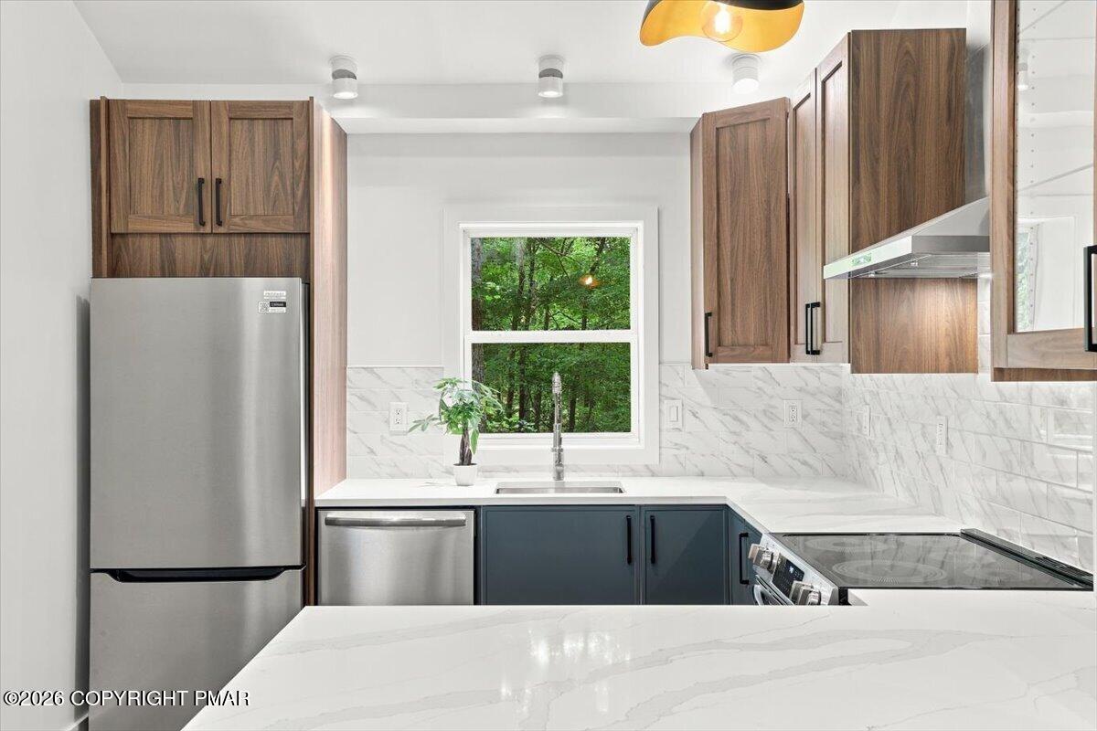 2110 Owl Pass Road Property Photo 10