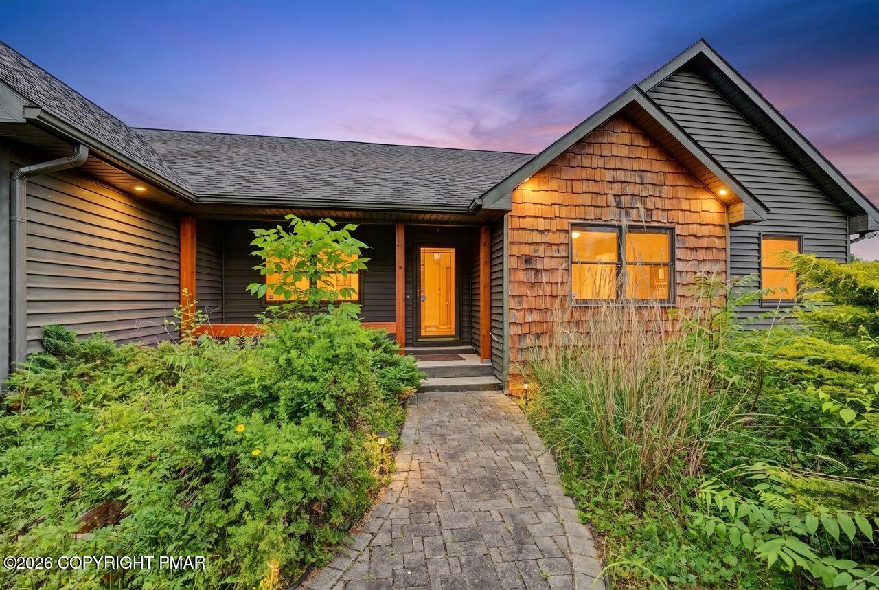 260 Mcilhaney Road Property Photo 3