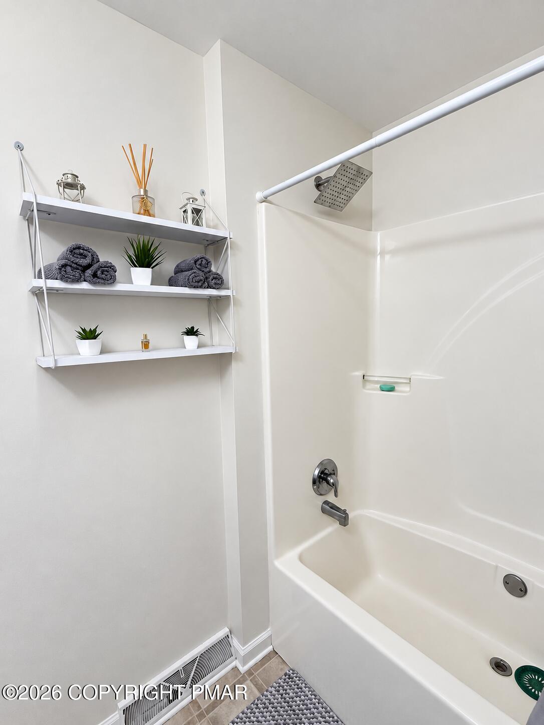 33 Burnshaw Lane Property Photo 18