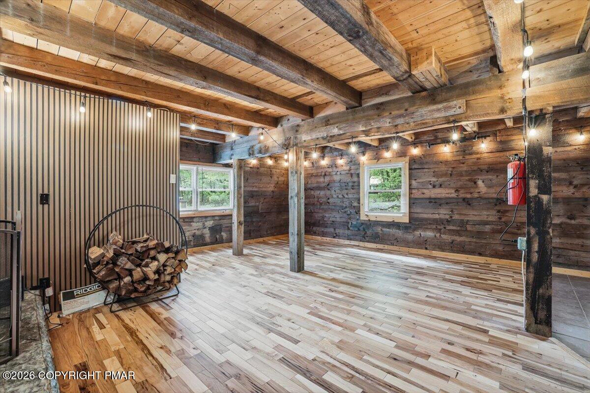 188 Twin Lakes Drive Property Photo 12