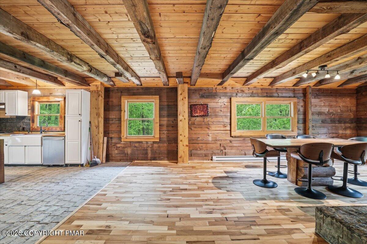 188 Twin Lakes Drive Property Photo 18