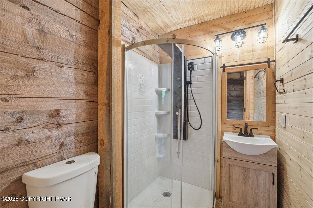 188 Twin Lakes Drive Property Photo 30