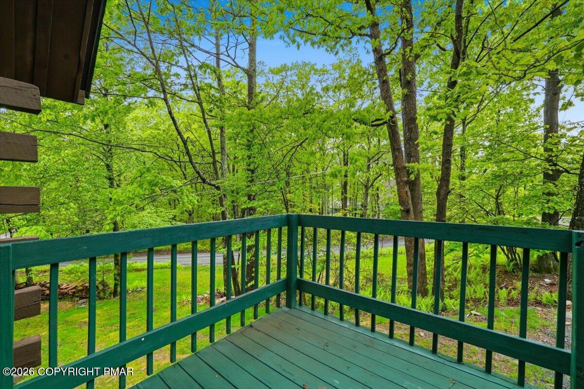 188 Twin Lakes Drive Property Photo 38