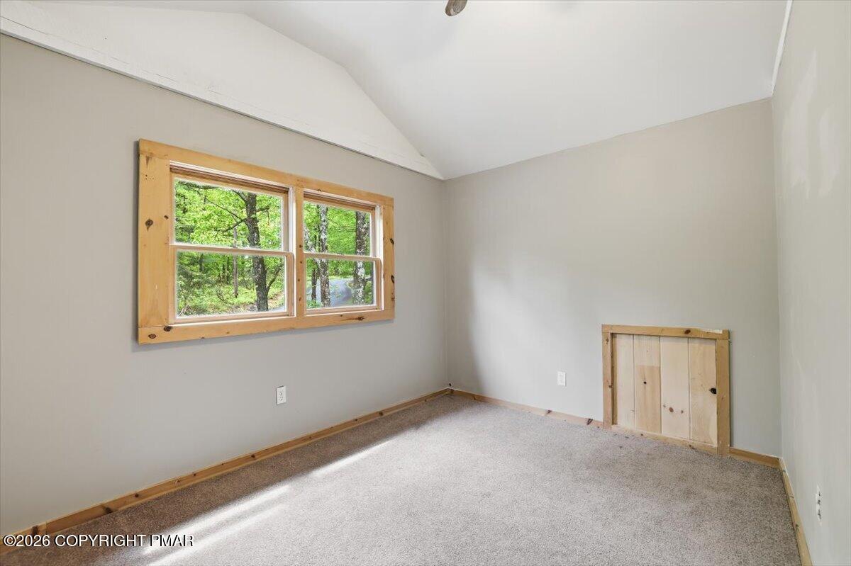 188 Twin Lakes Drive Property Photo 40