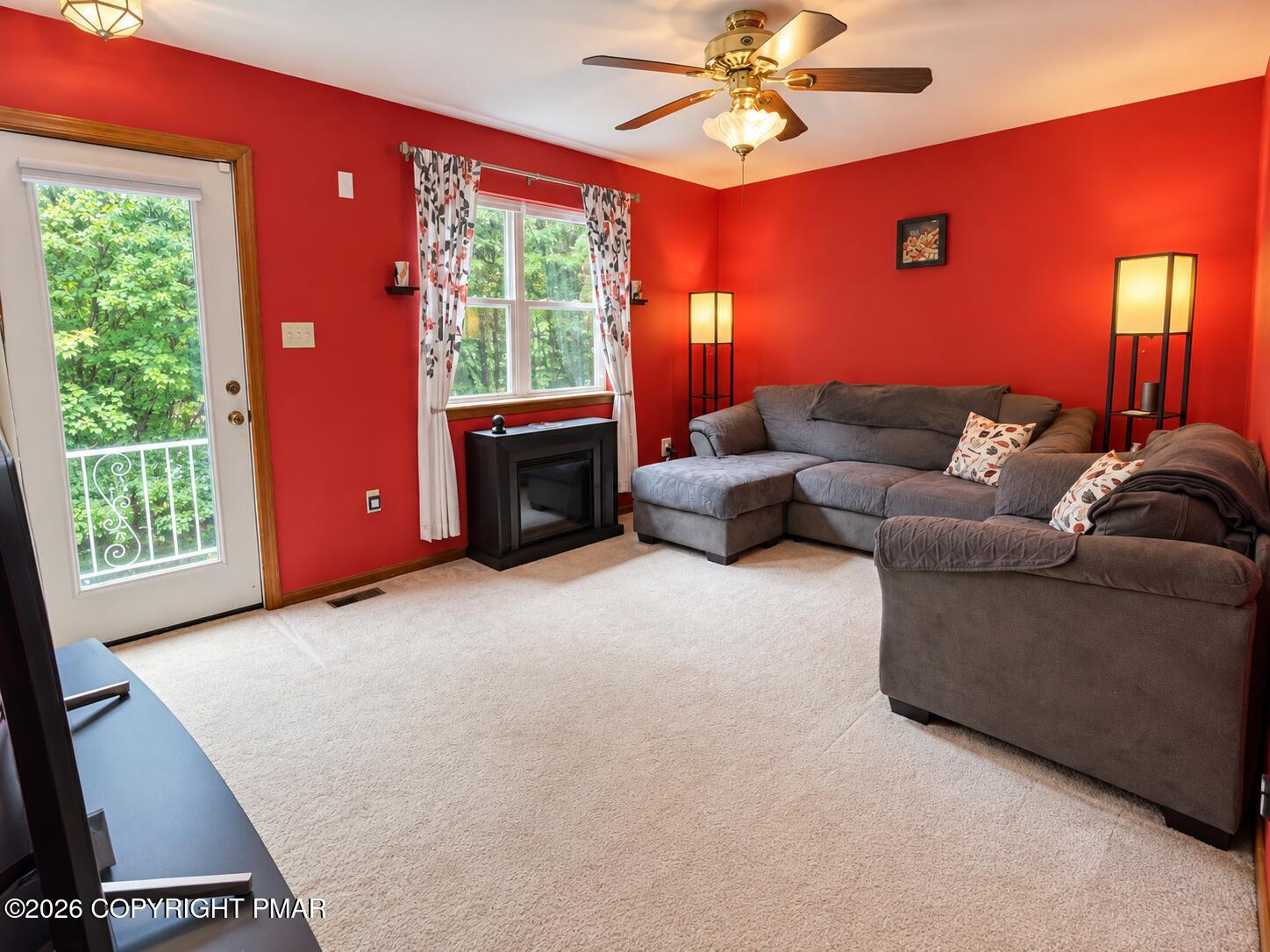 2012 Louis Drive Property Photo 3