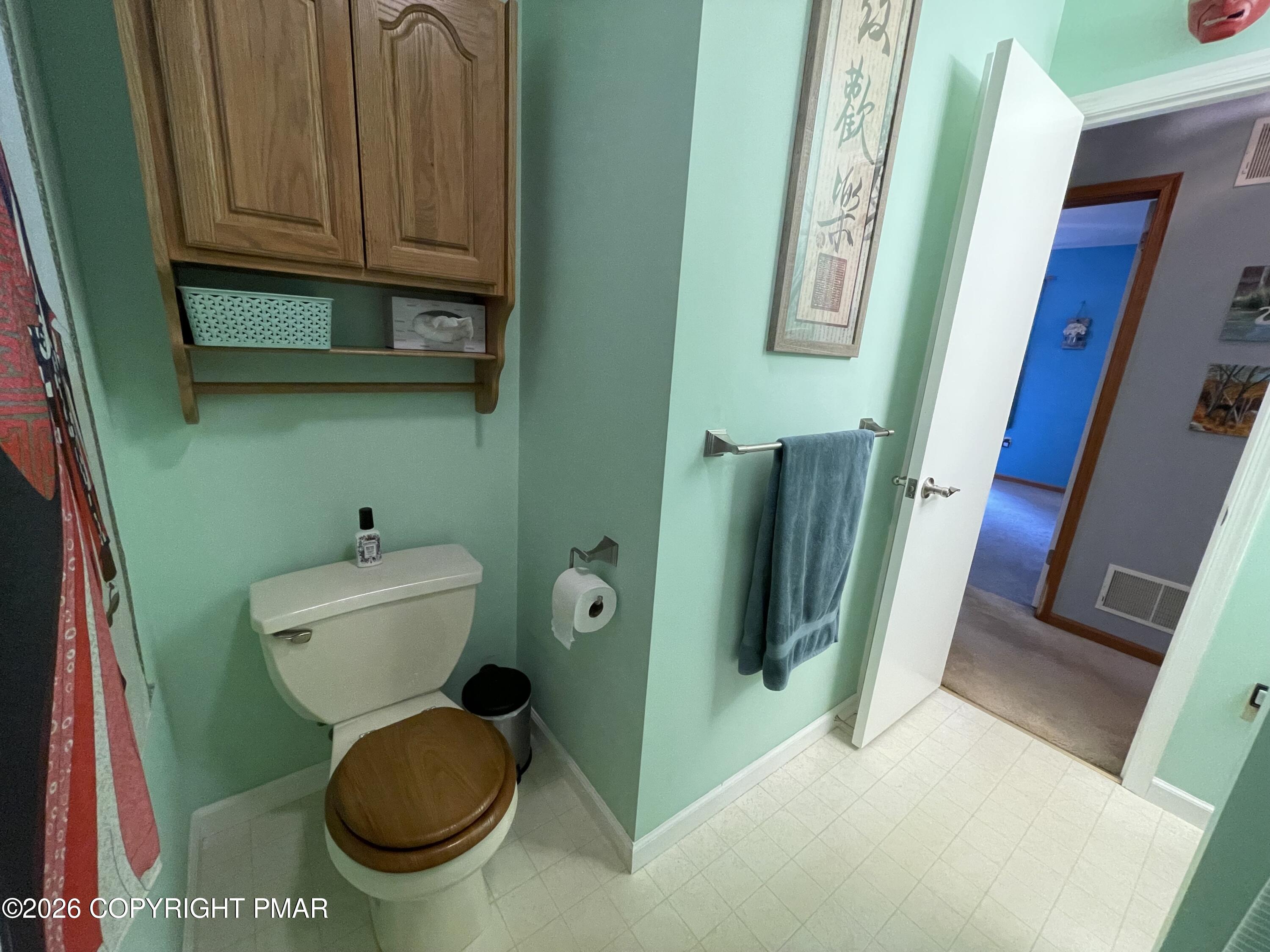 2012 Louis Drive Property Photo 8