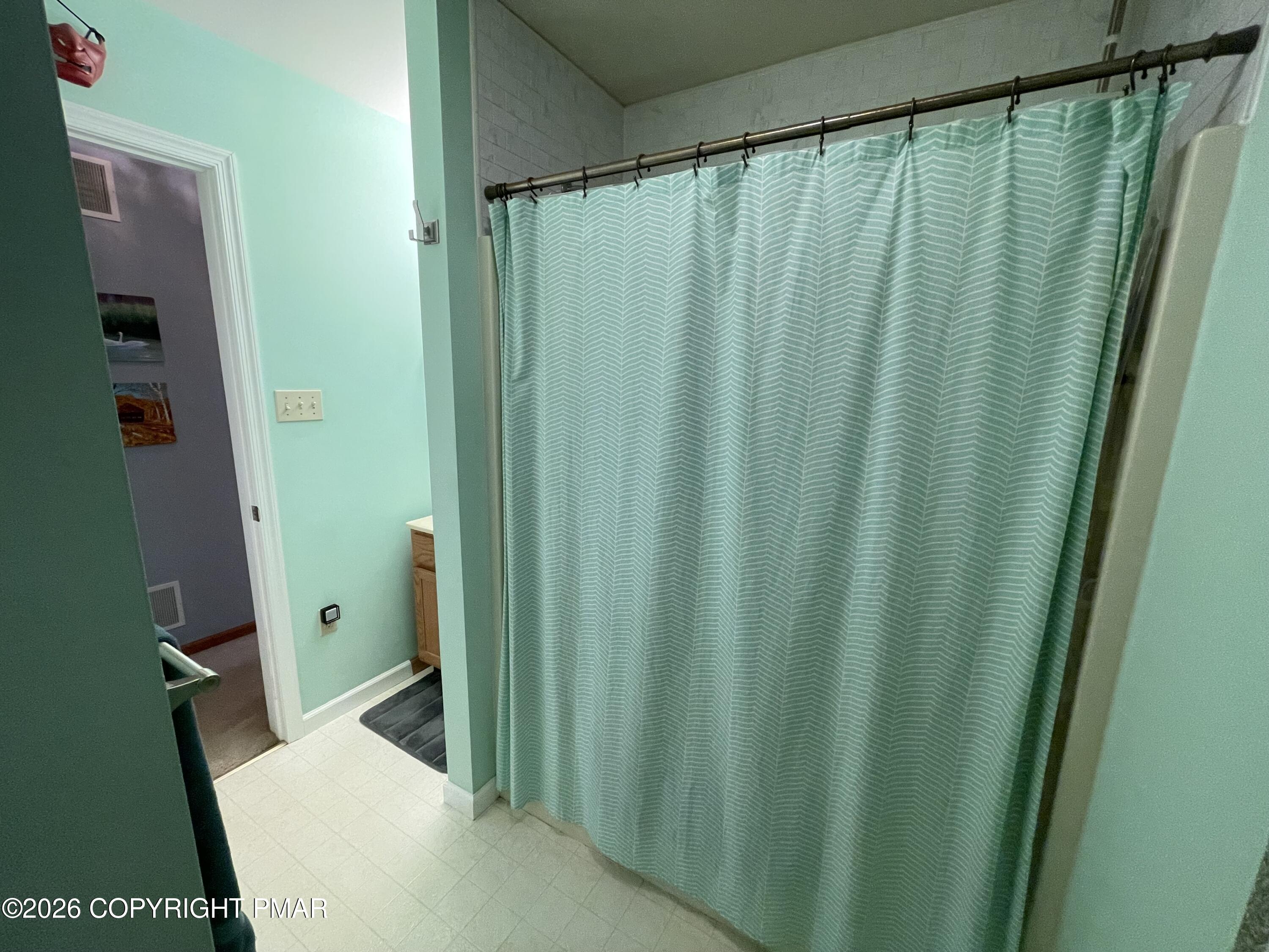 2012 Louis Drive Property Photo 9