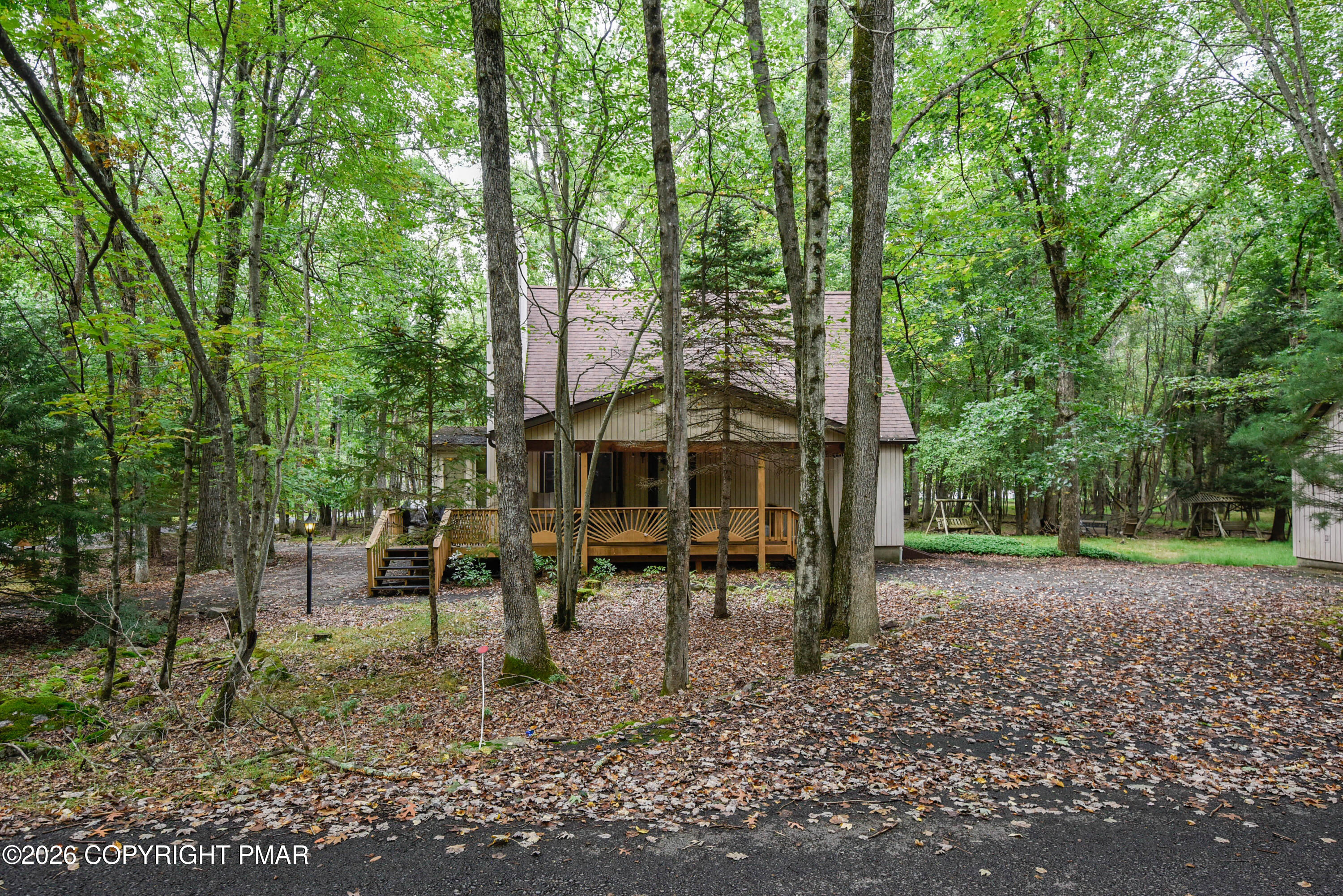170 Keats Lane Property Photo 2