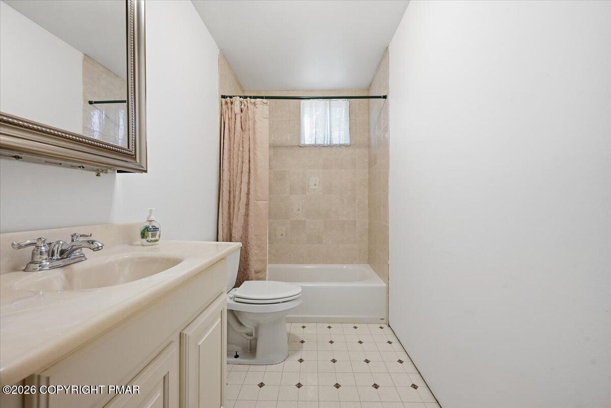111 Old Independence Lane Property Photo 45