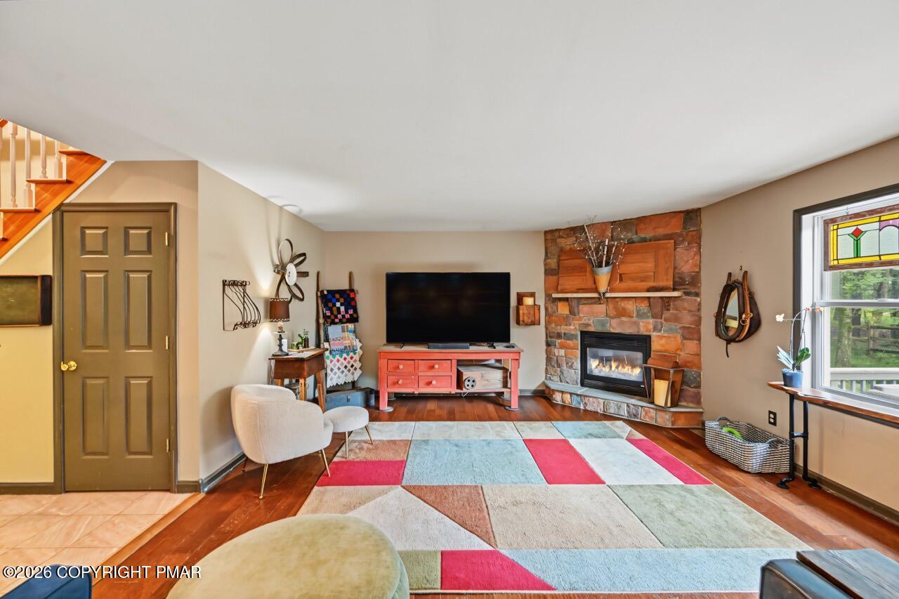728 Stony Mountain Road Property Photo 14