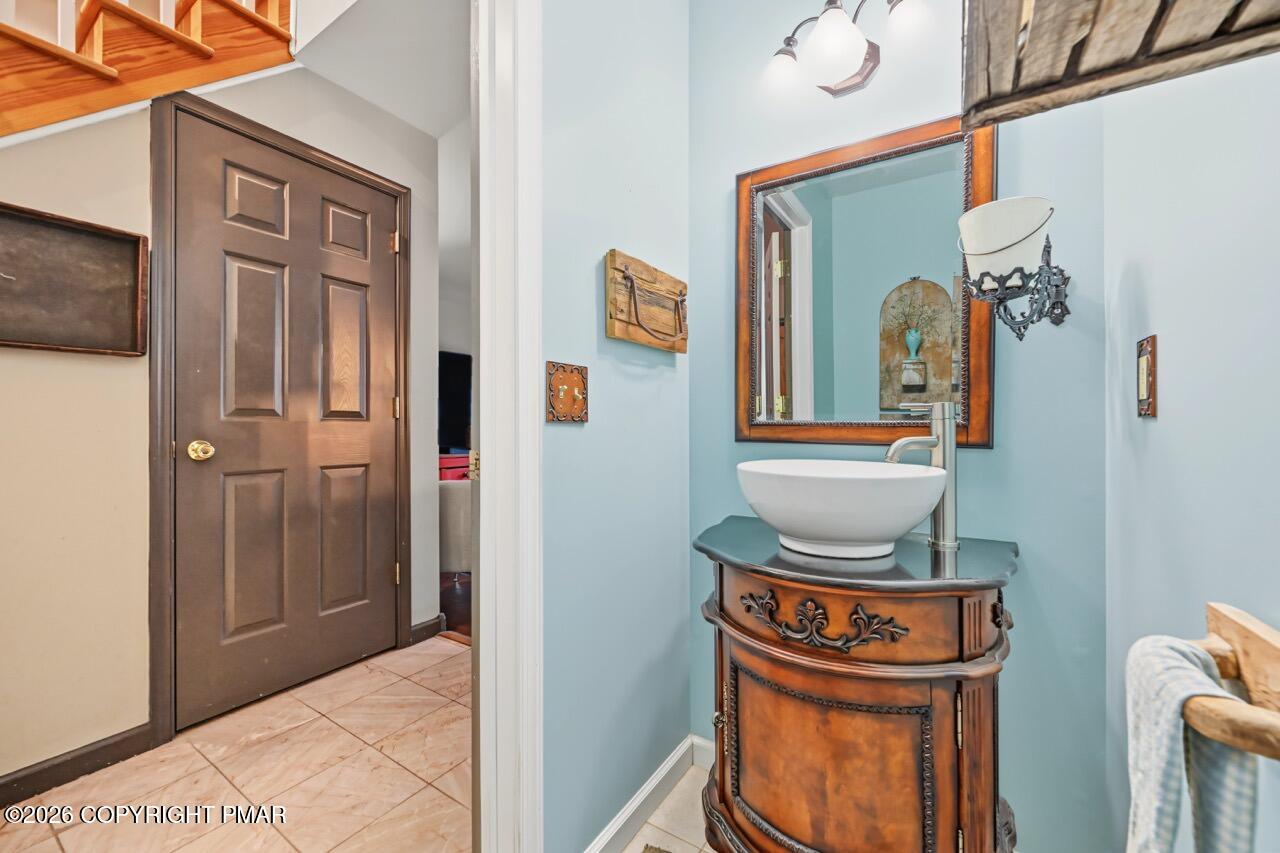 728 Stony Mountain Road Property Photo 32