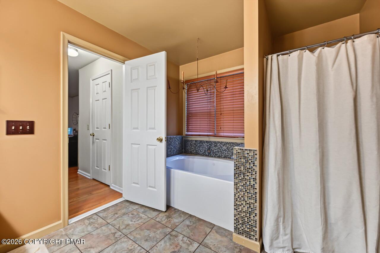 728 Stony Mountain Road Property Photo 39