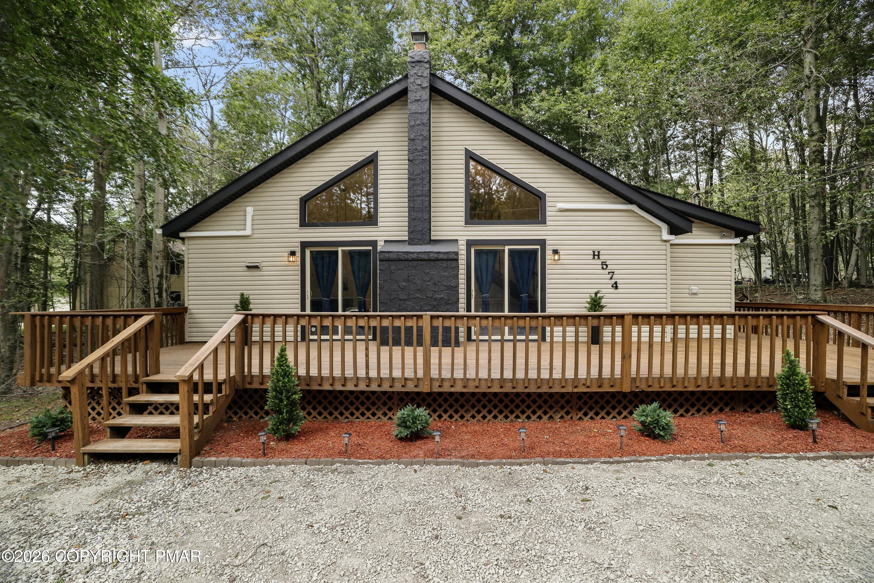 8830 Cloudcrest Drive Property Photo 1